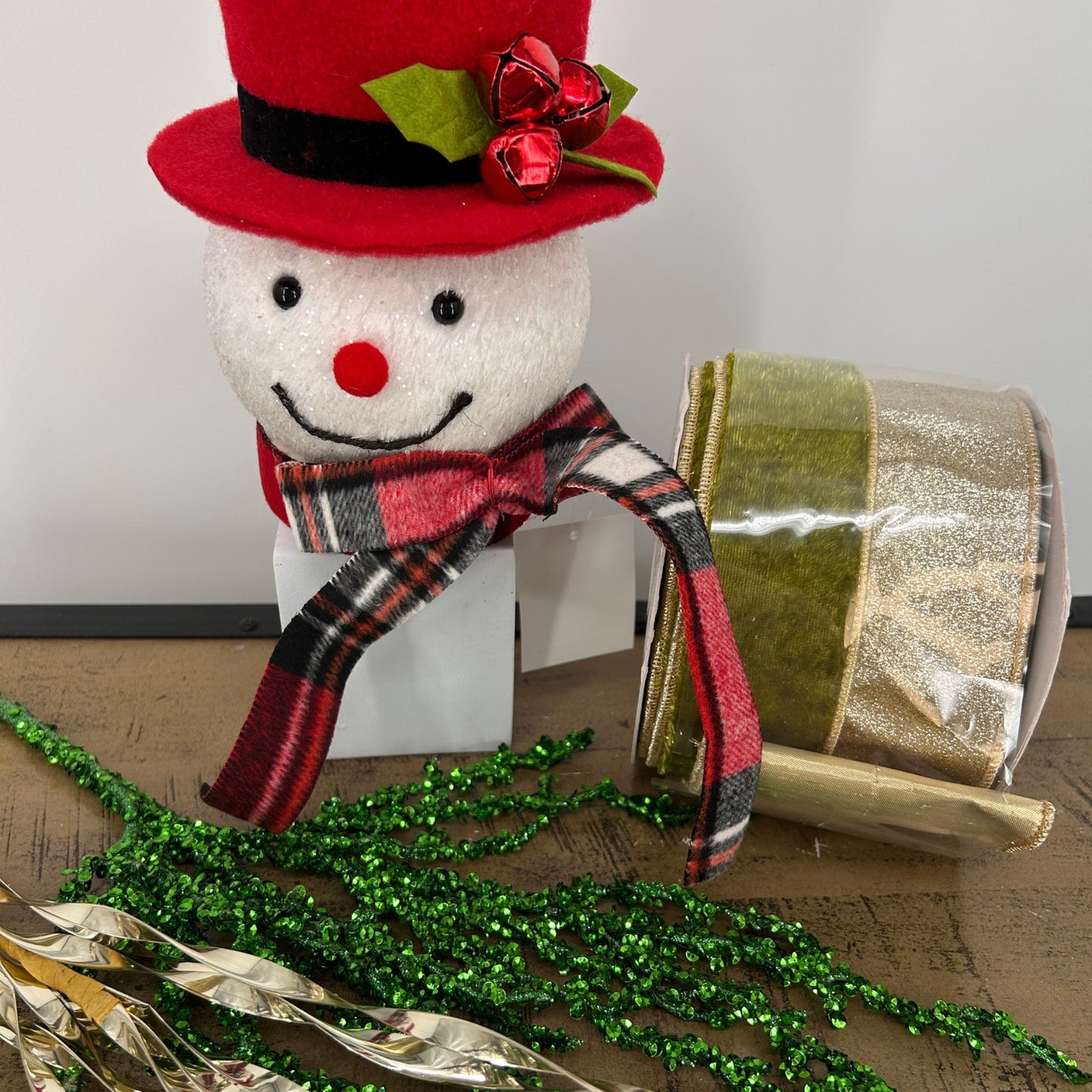Red, Champagne, Green, Snowman Christmas Tree Mystery Box