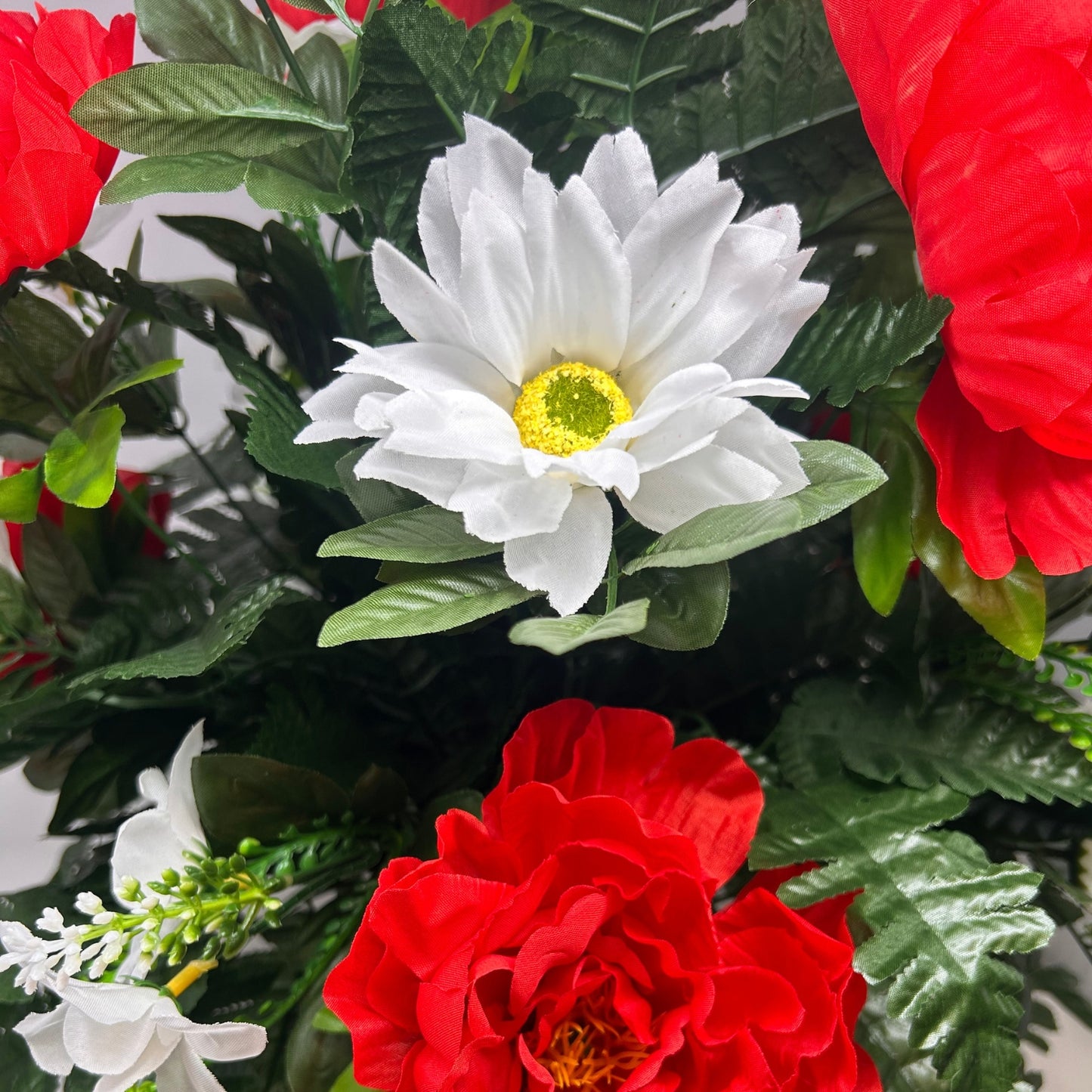 Honor & Glory Pre-Made Vase Insert (Red, White)