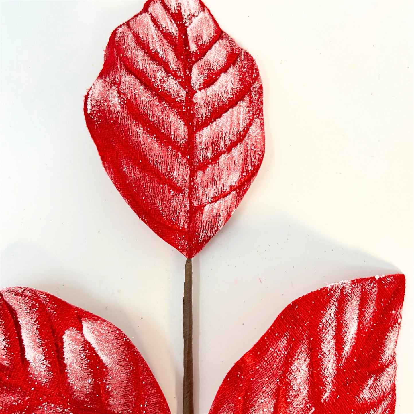Frozen Christmas Magnolia Leaf Spray 19.5" - Red | QG