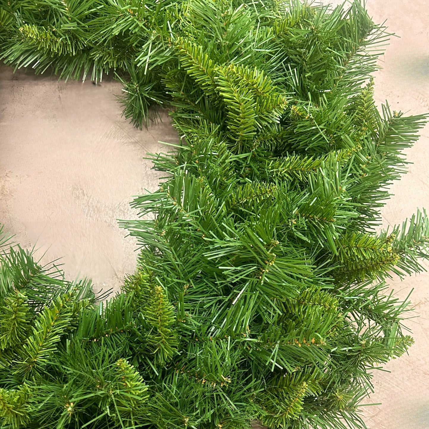 36" Mixed Pine Wreath | HT