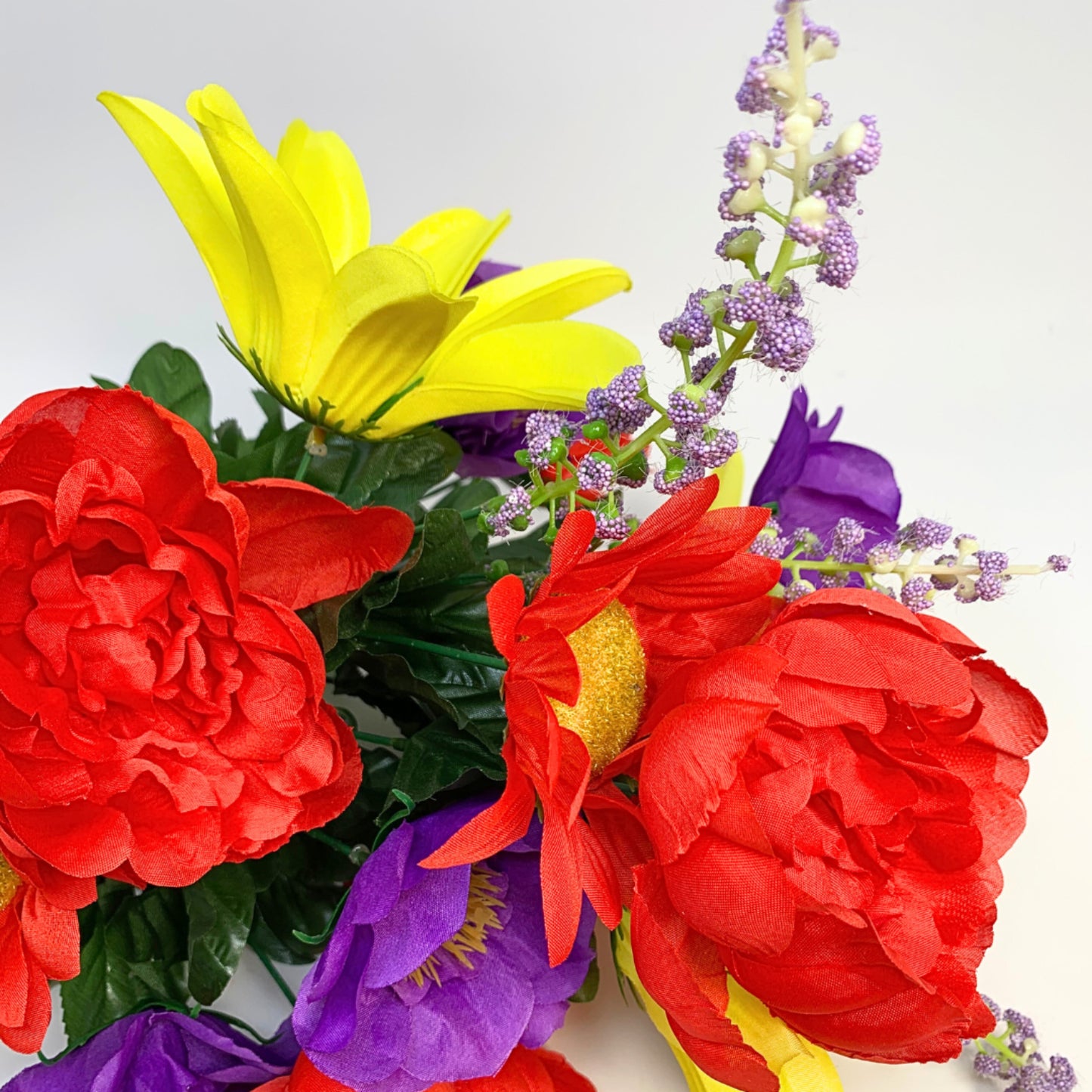 Shasta Daisy / Peony / Lily / Snapdragon Mixed Bush x 18 - RD/YL/PU 20" | CZE