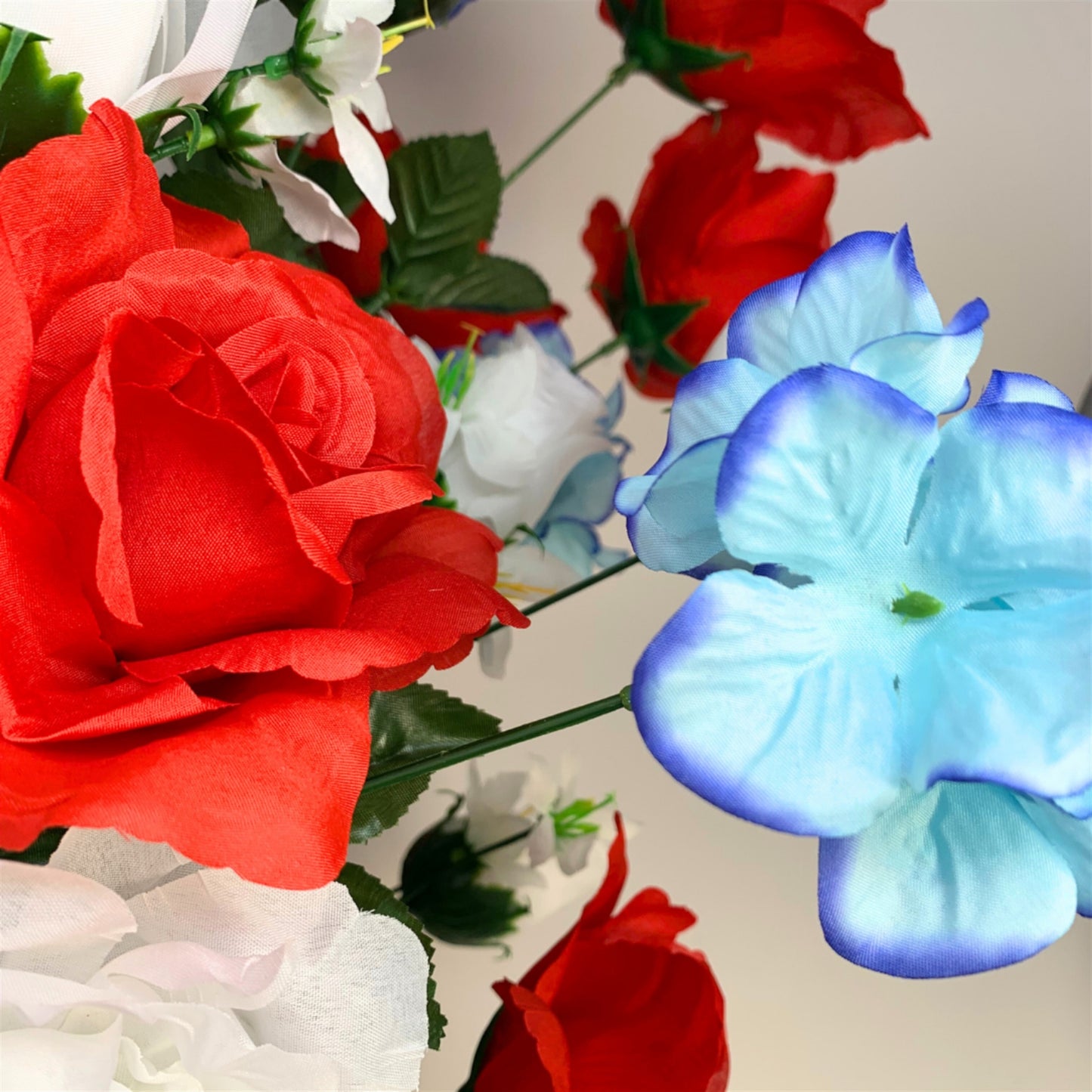 Rose / Peony / Hydrangea Mixed Bush 25" - Red/White/Blue x36 | CZE