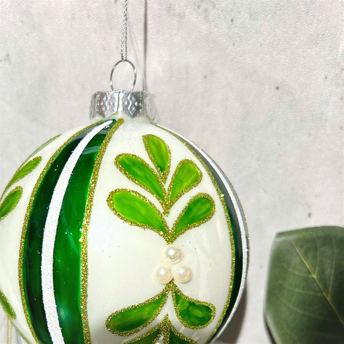 Modern Garden Leaf Ornament 4'" | TG