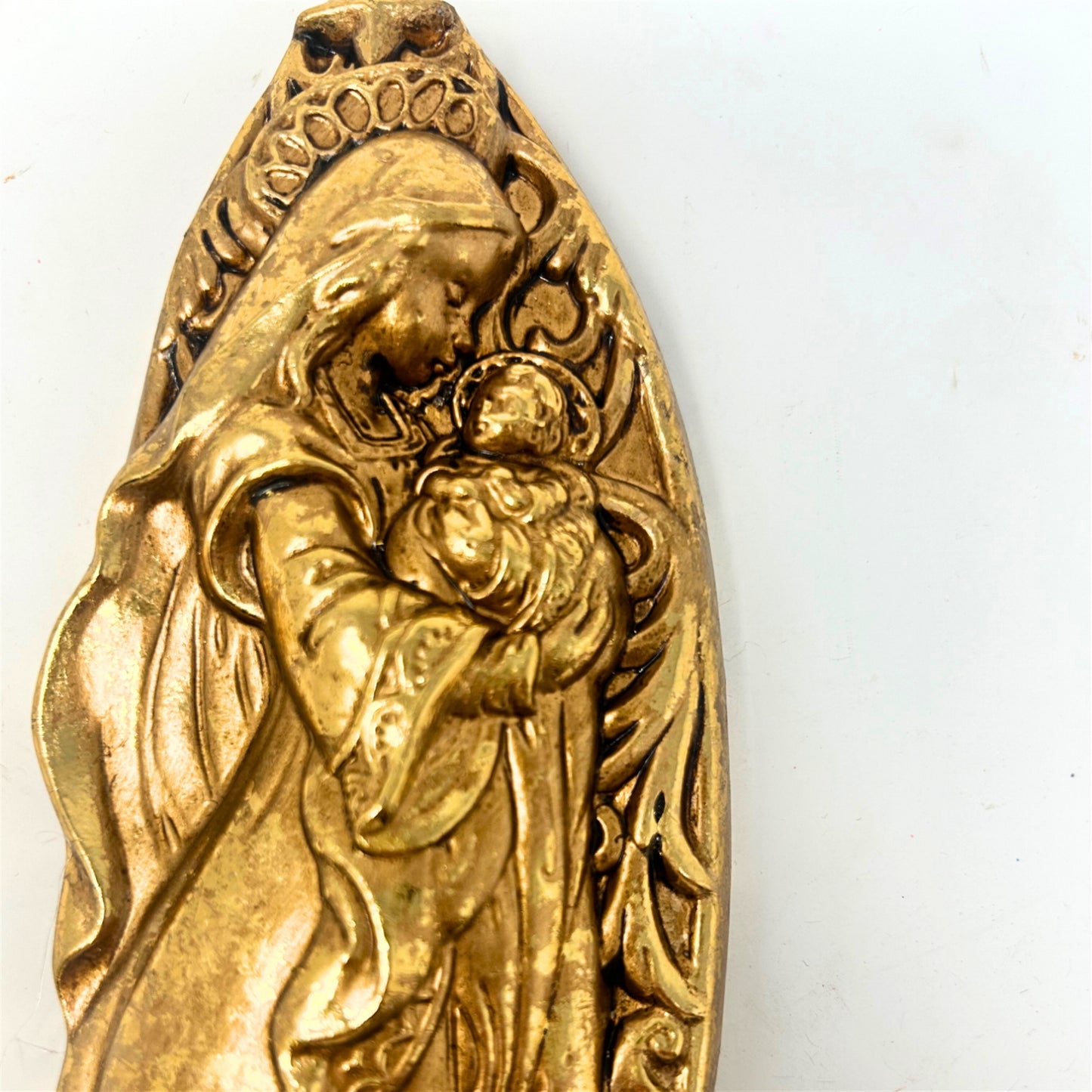 Mary w/ Jesus Ornament - Antique Gold 7.5" | YK