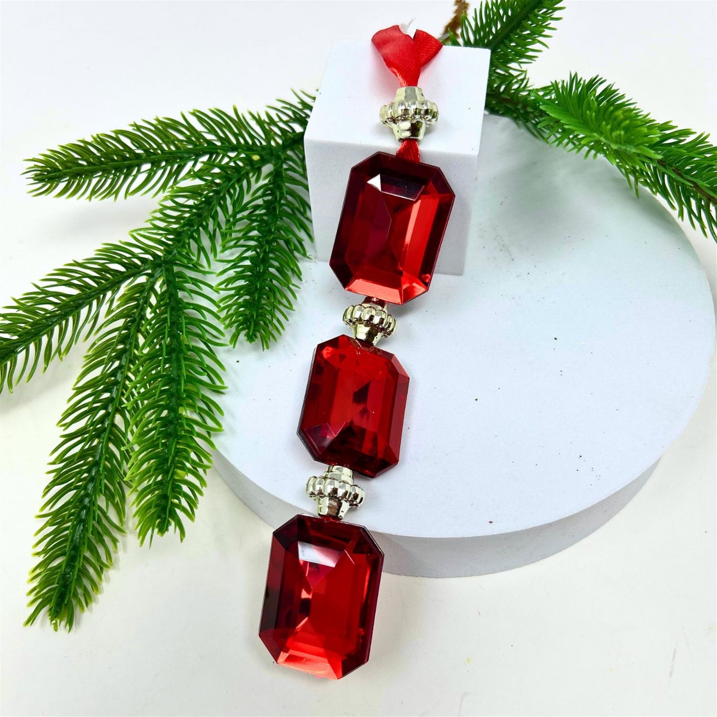 Acrylic Jewel Hanging Ornament - Red 1.2x0.5x6.5" | ZT