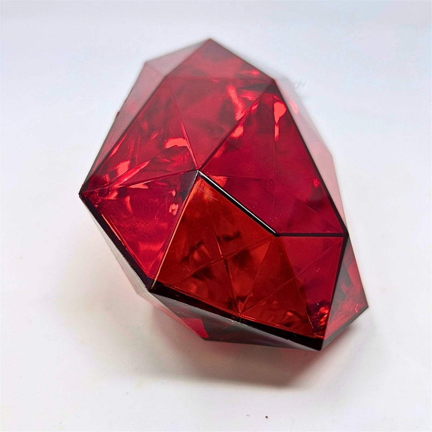 Plastic Rectangle Diamond Ornament - Red 4.3x3.1x8.7" | ZT