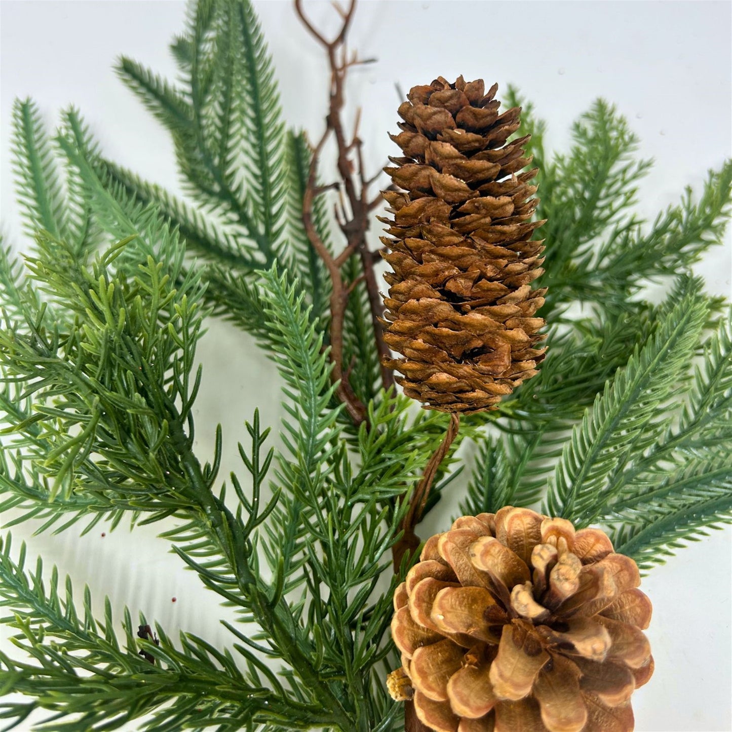 Mixed Fresh Touch Pine/Twig/Cone Pick 18” | KS