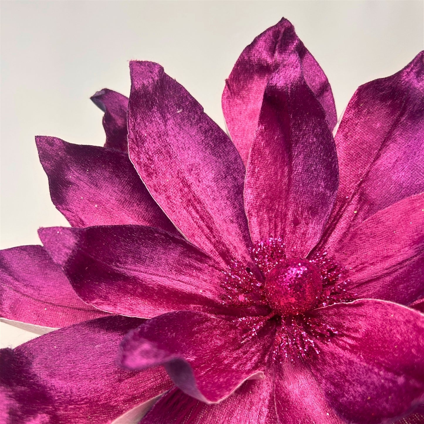 Lux Two Tone Plum Moody Velvet Magnolia H:15" Dia: 11" | DB