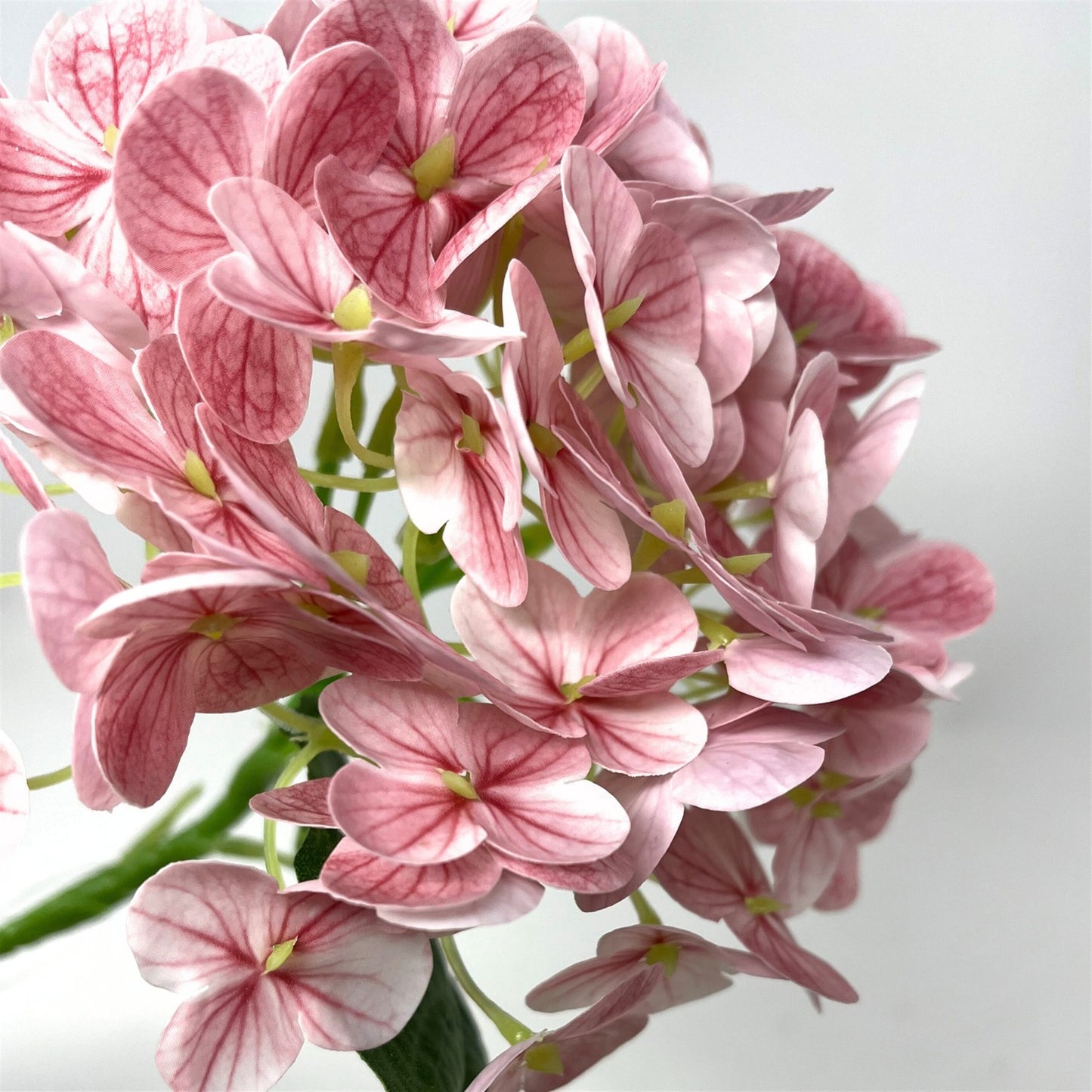Fresh Touch Hydrangea Stem 18” - DK. Pink | YS