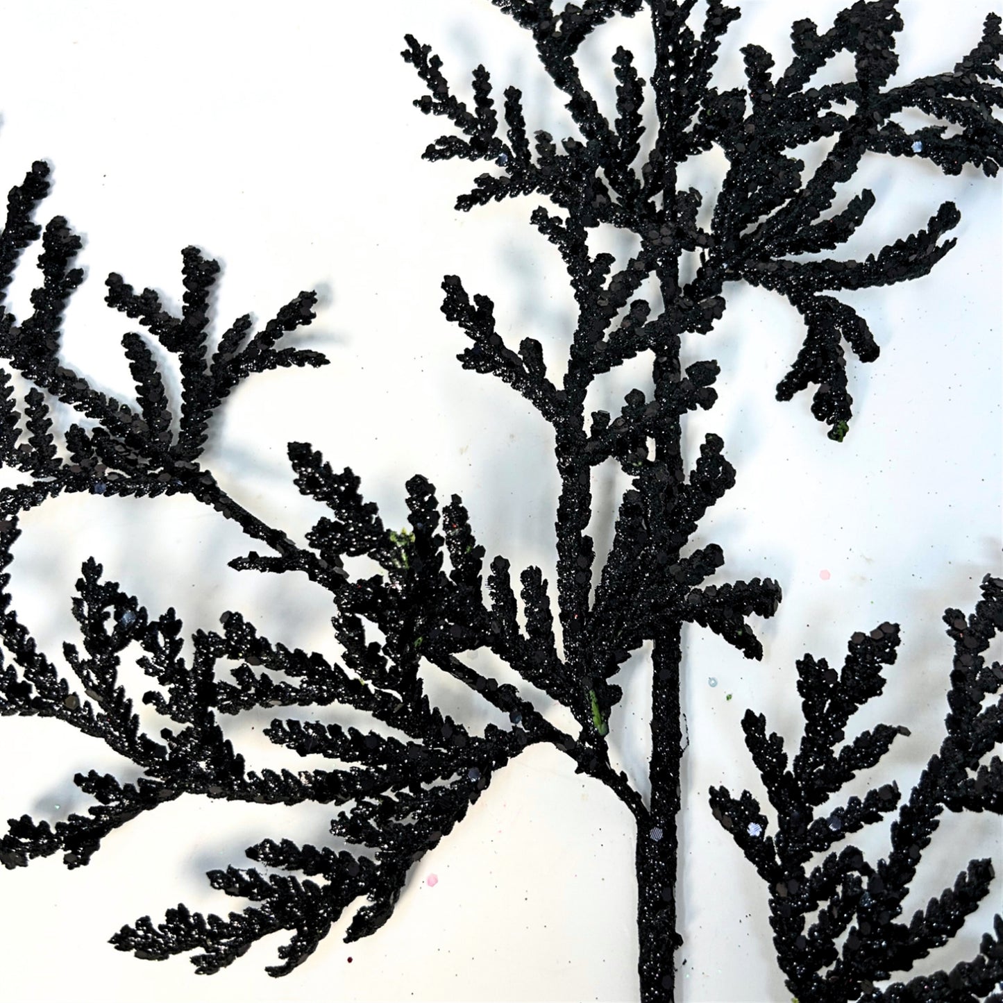 Glitter Lycopodium Spray - Black 28.5" | KS