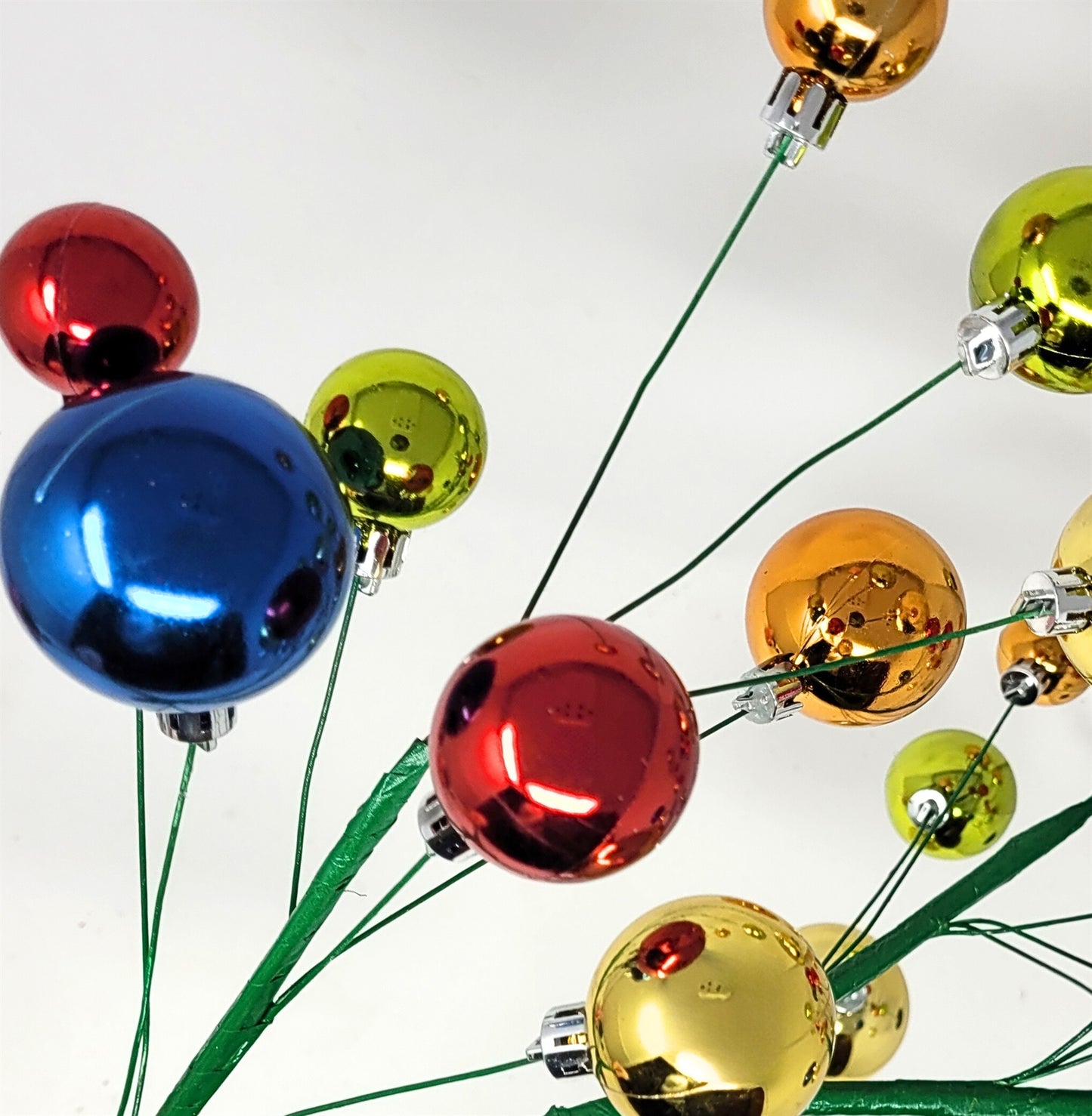 Colorful Ball Stem (Red, Orange, Apple, Gold, Blue) 32” | LC