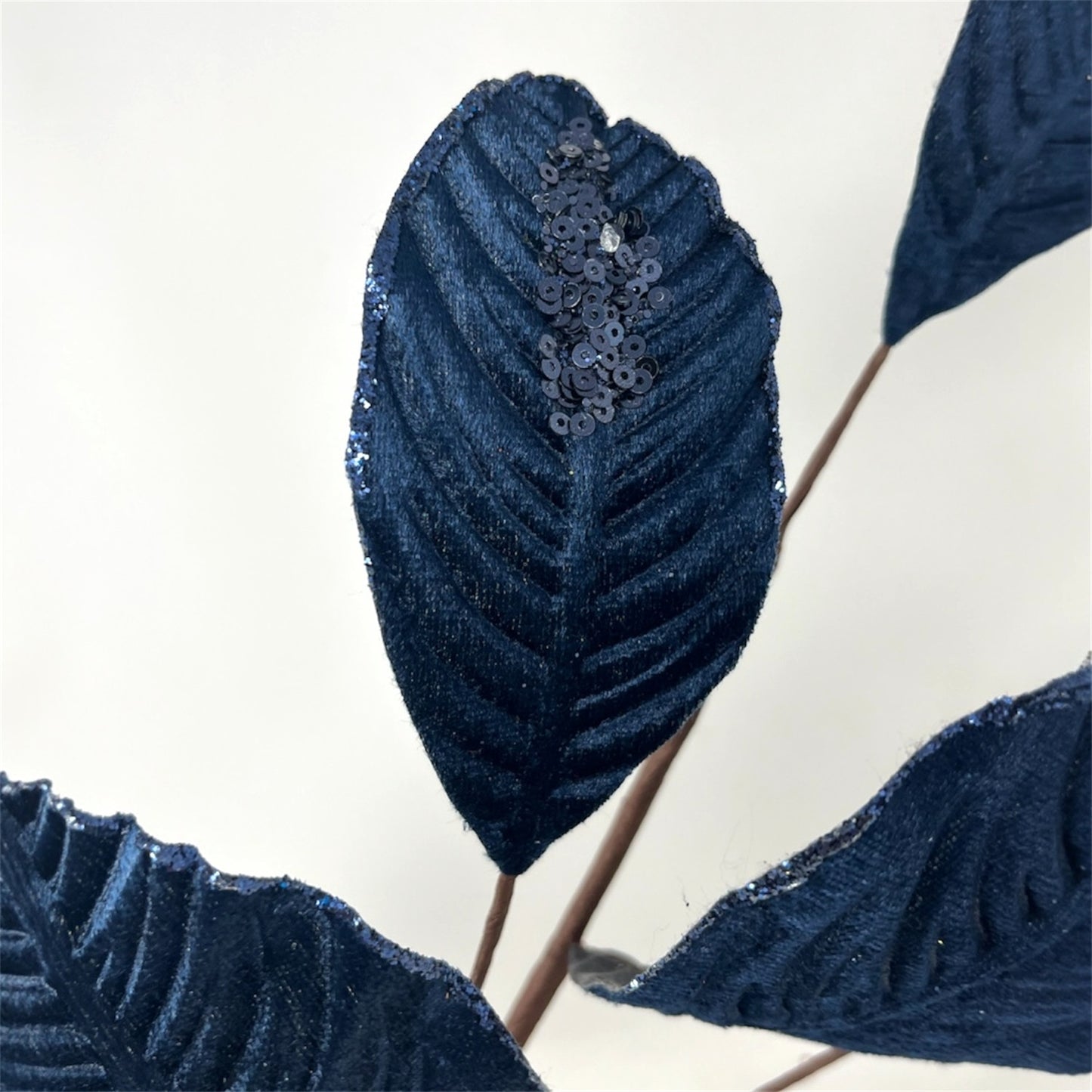 Velvet Magnolia Leaf w/ Sequins 26" - Navy | DB