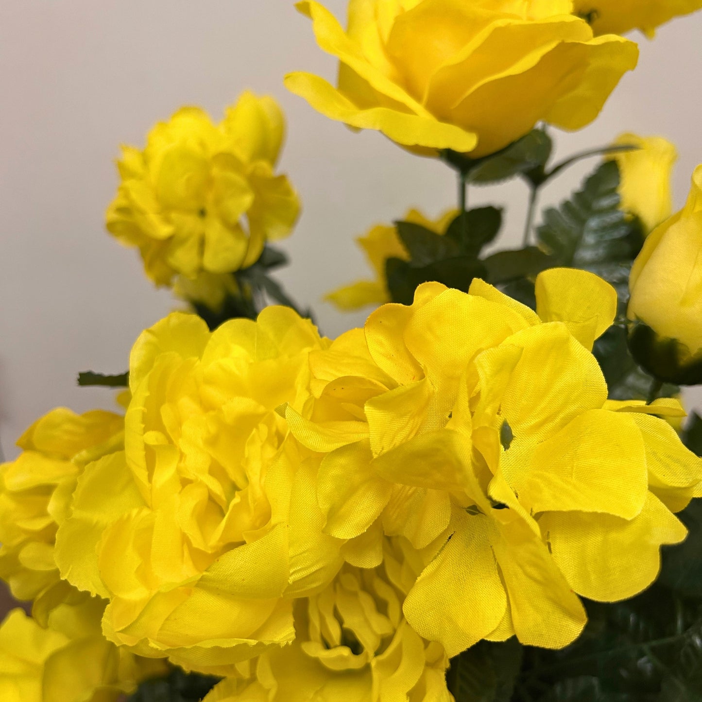 Heavenly Harmony Pre-Made Vase Insert (Yellow)