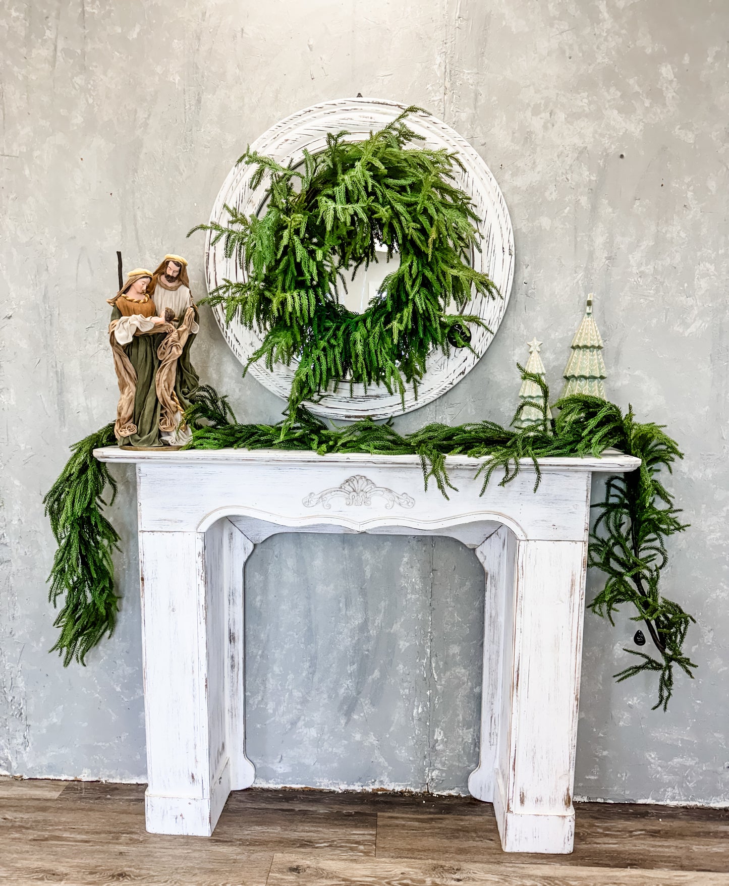 24" Natural Touch Norfolk Pine Wreath | XJ