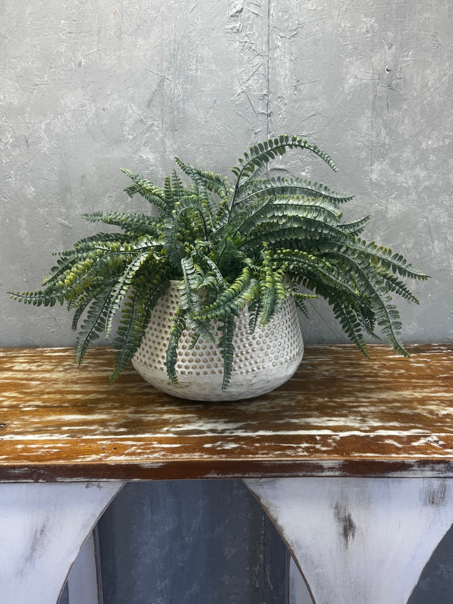 Fun with Ferns Embossed Dot Pot Large DIY KIT {Assembly Required}
