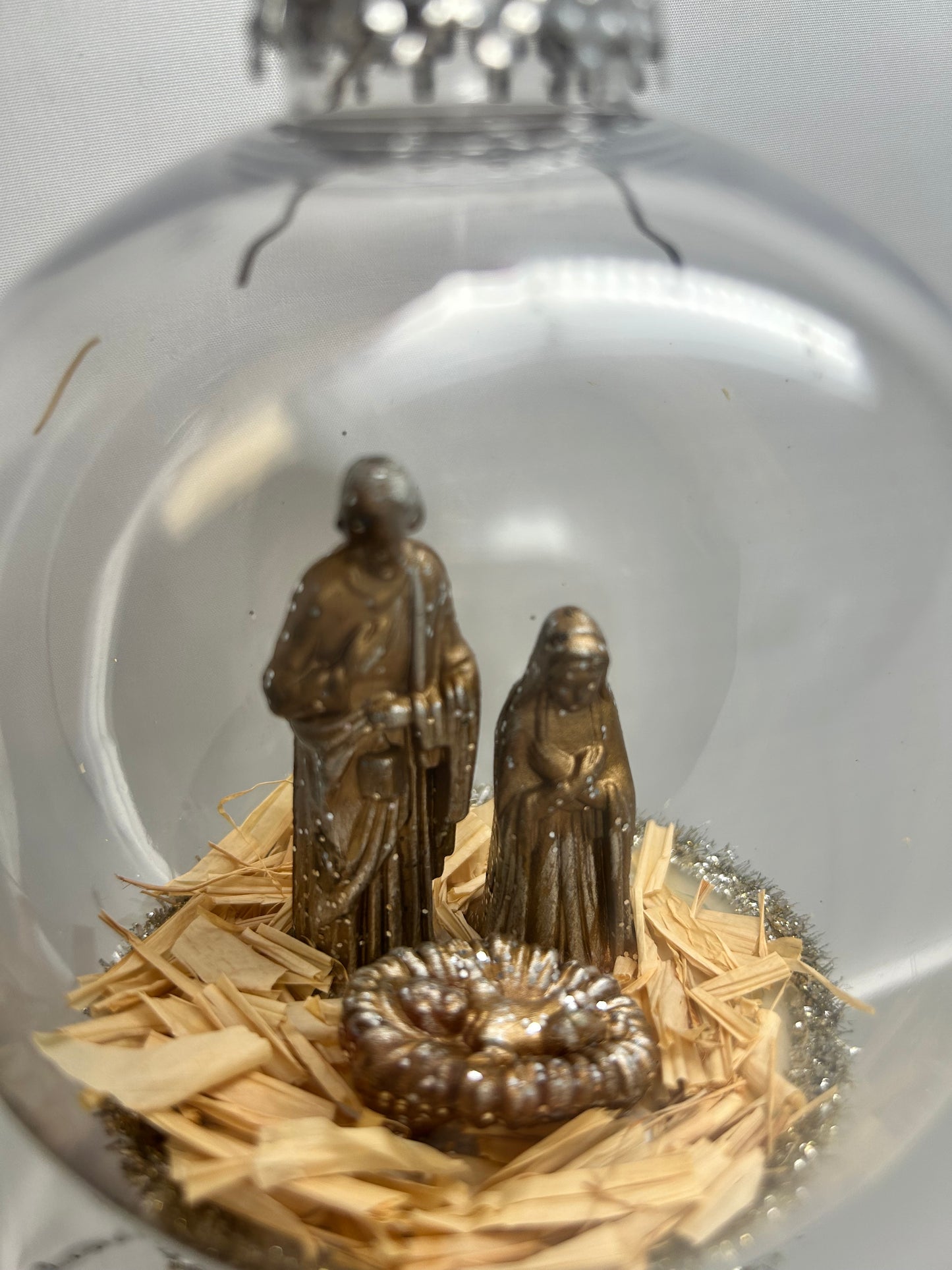 Nativity Ornament Joseph, Mary, and Jesus 4" | YK