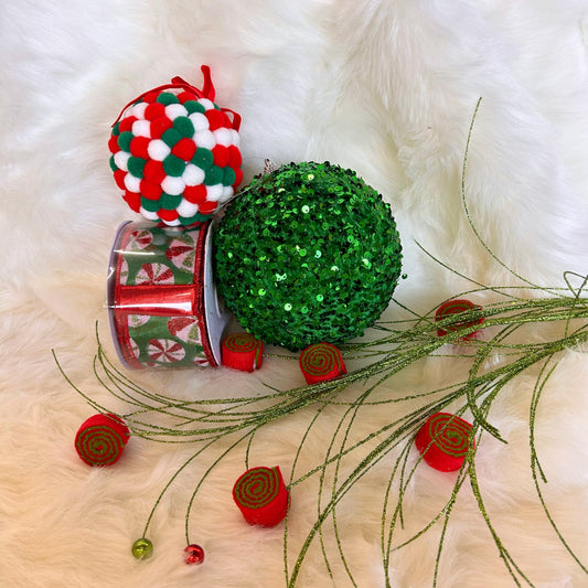 Mystery Christmas Tree Box - Red and Green