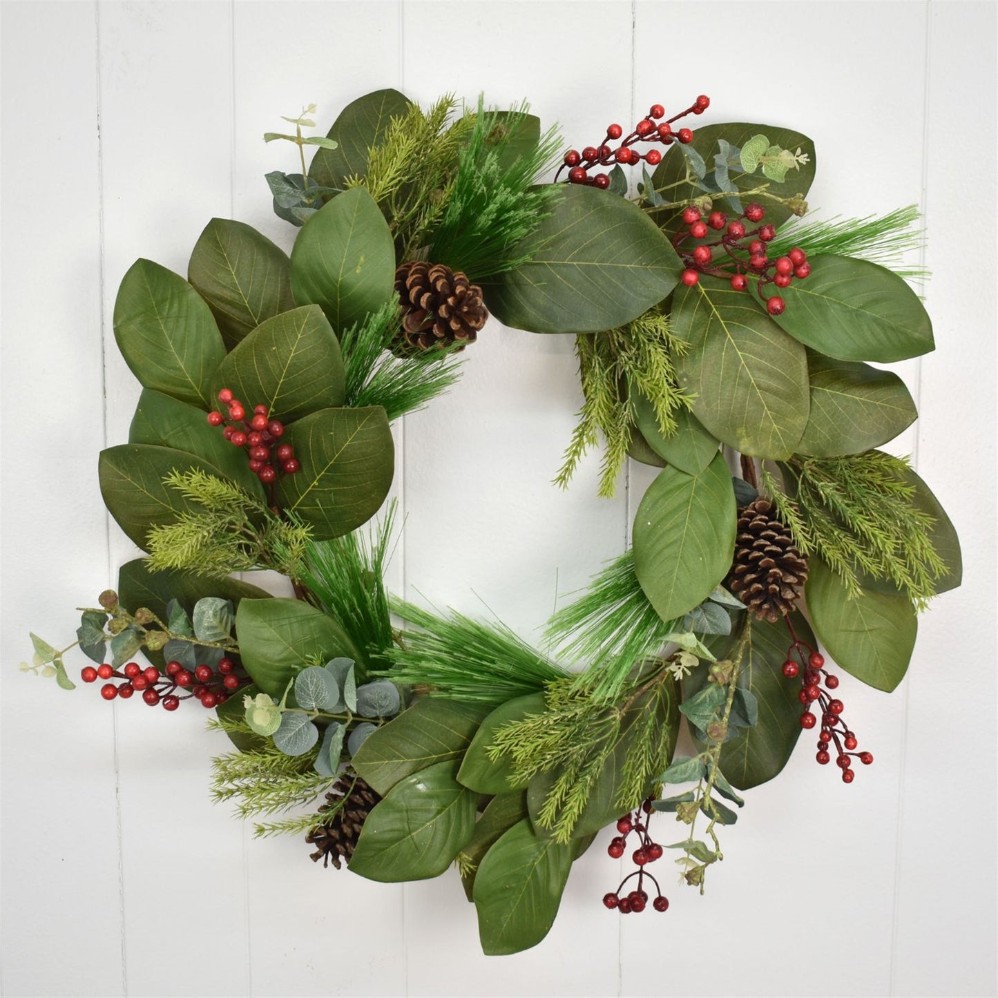 24" Estate Magnolia / Pine / Berry Wreath | XJ