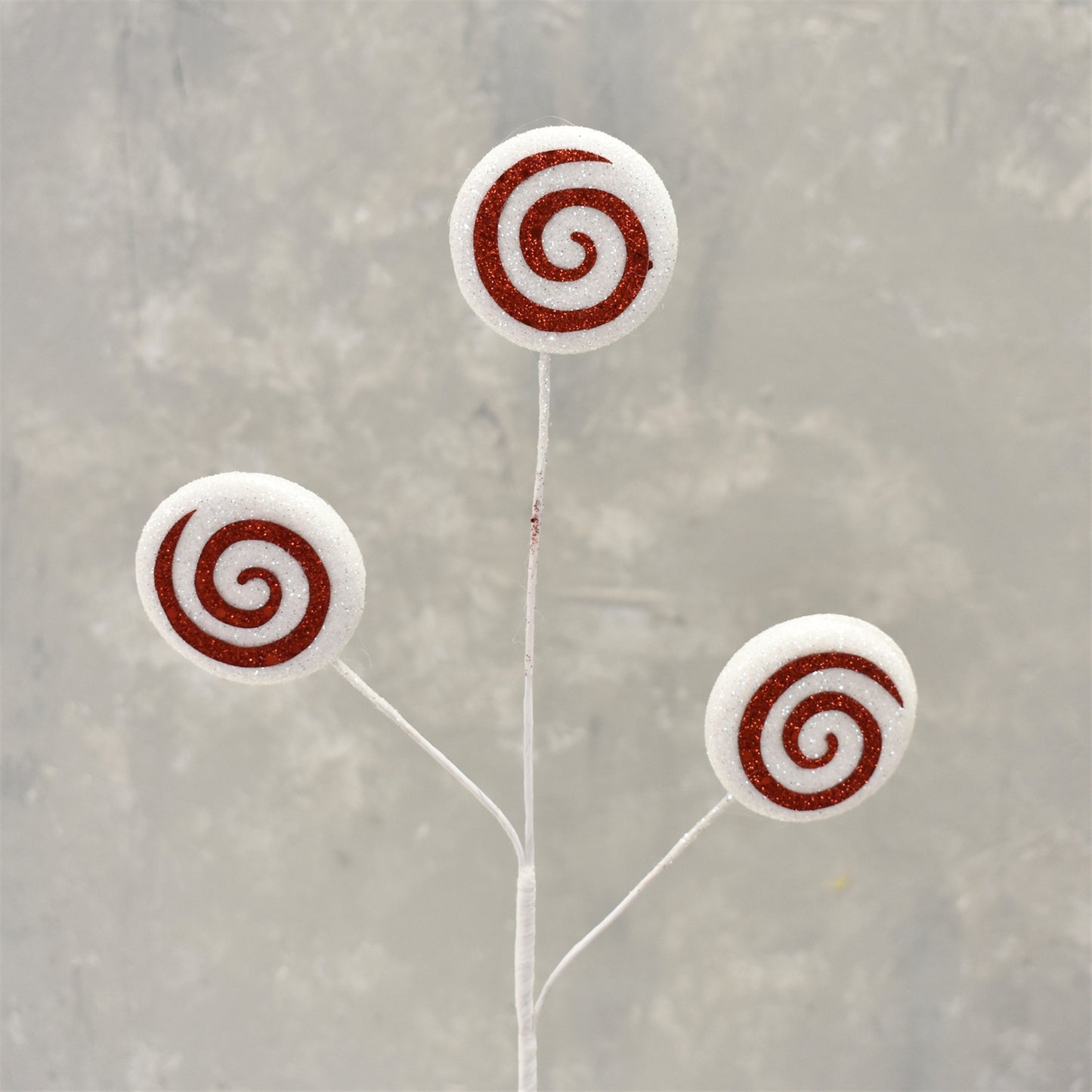 Peppermint Candy Swirl Stem 16" in Red/White | QGC22