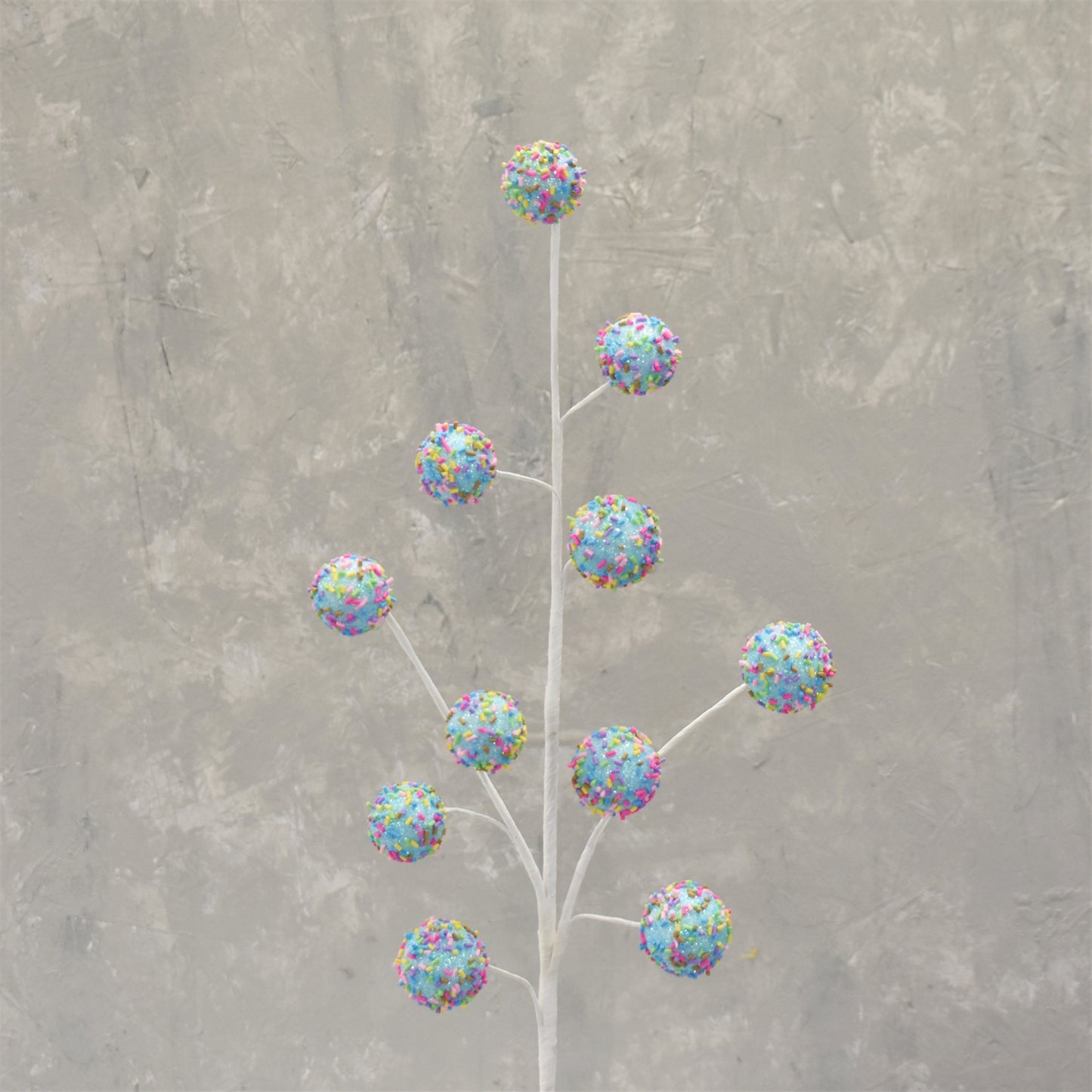 Sprinkle Covered Ball Spray 27" in Blue | QGC22