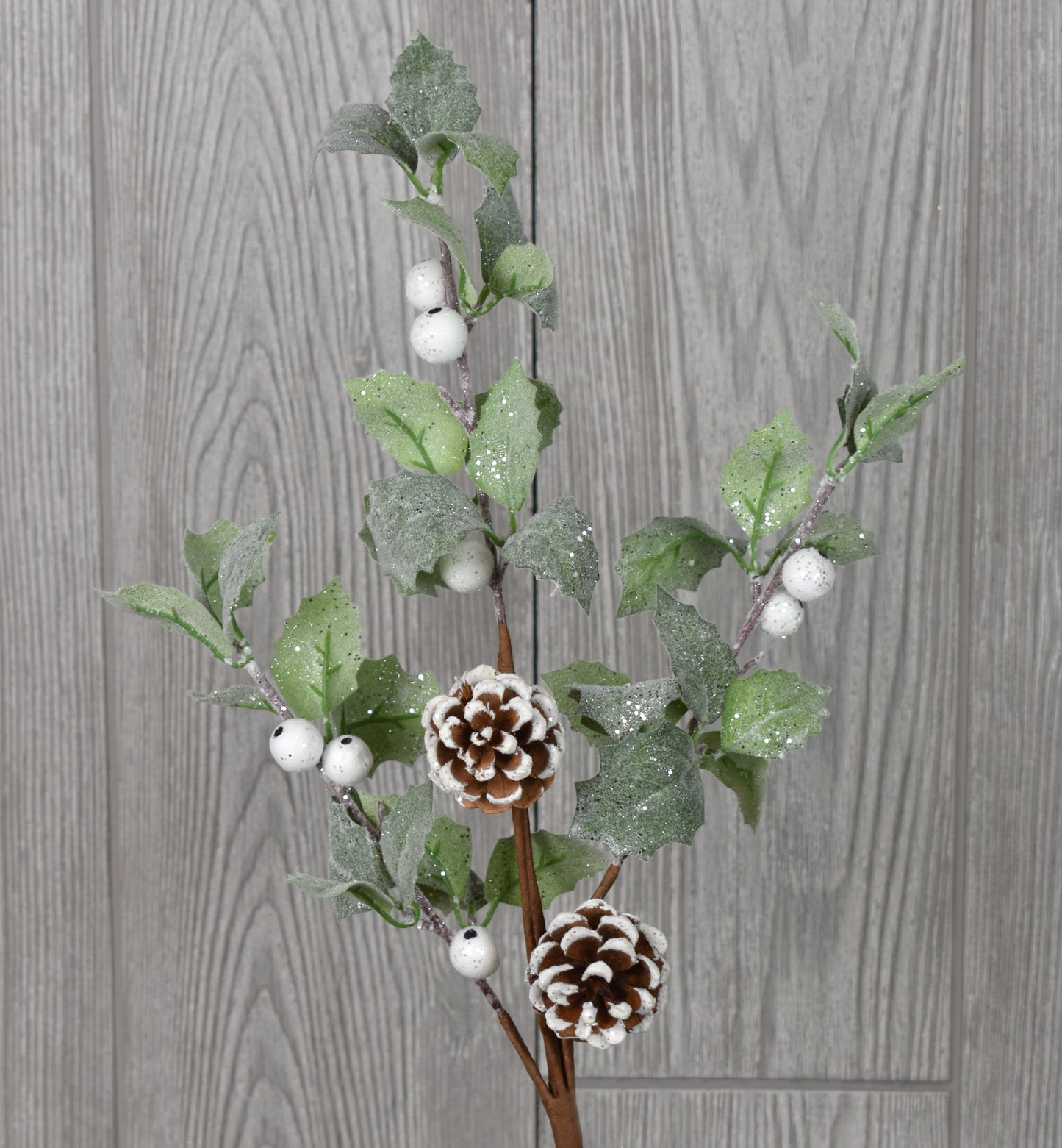 22" Frosted Leaf Berry Cone Spray in Frosted Green | QD