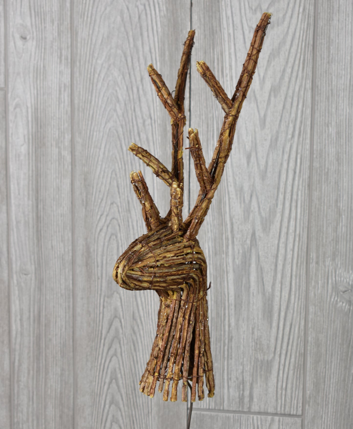 27" Natual Deer Head Spray | BF