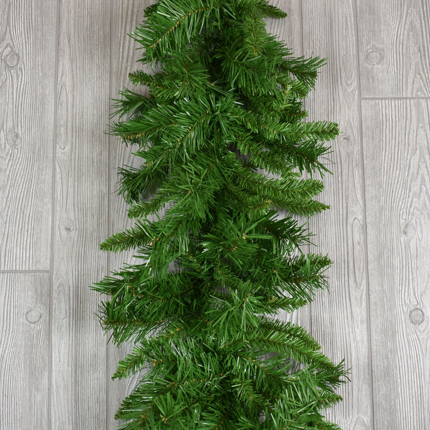 9' x 14” Mixed Garland (unlighted) | HT