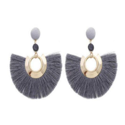 Sasha Tassel Fan Earring in Grey