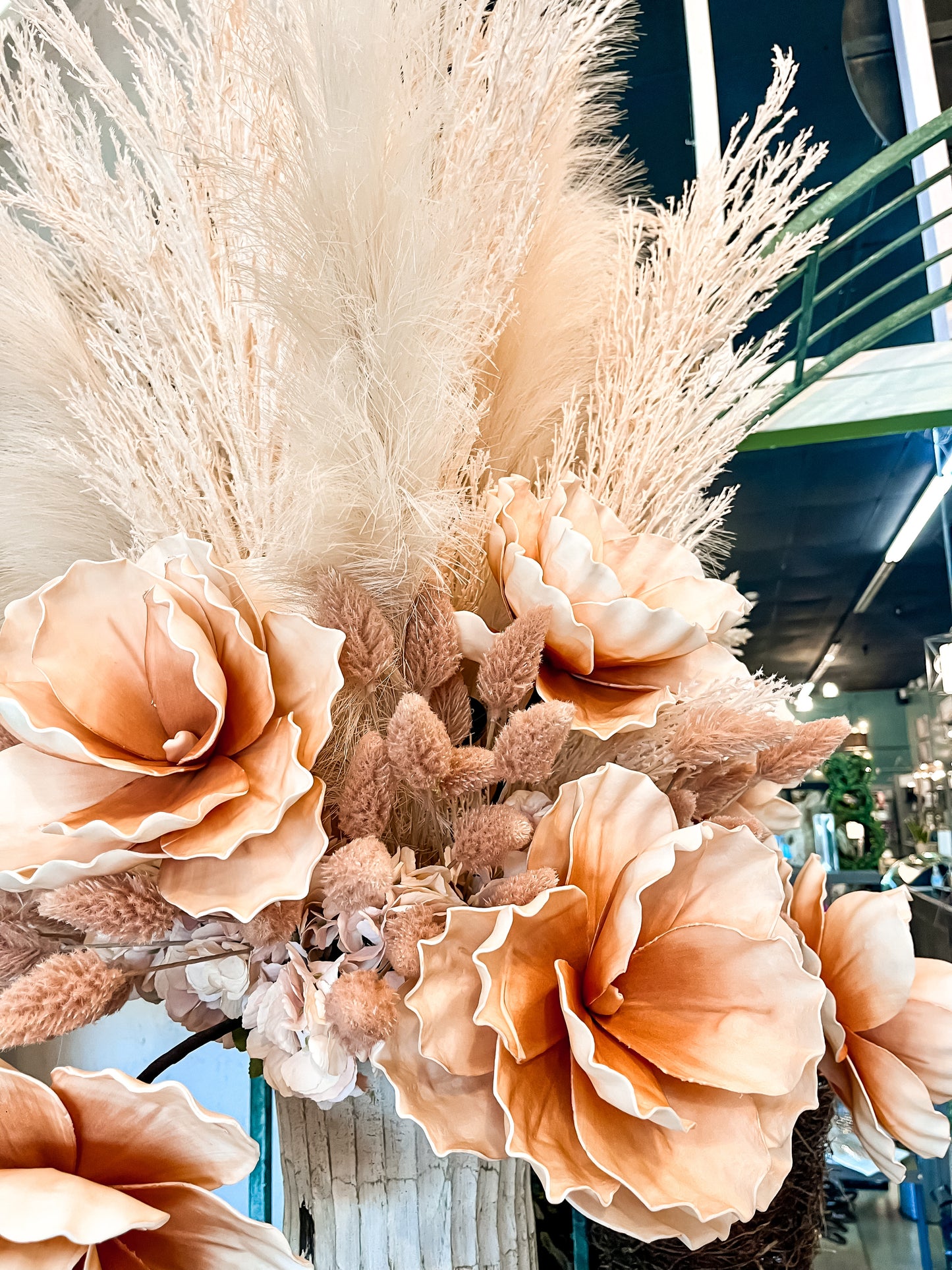 Grande Pampas Grass Stem 53" in Ivory | XJC22