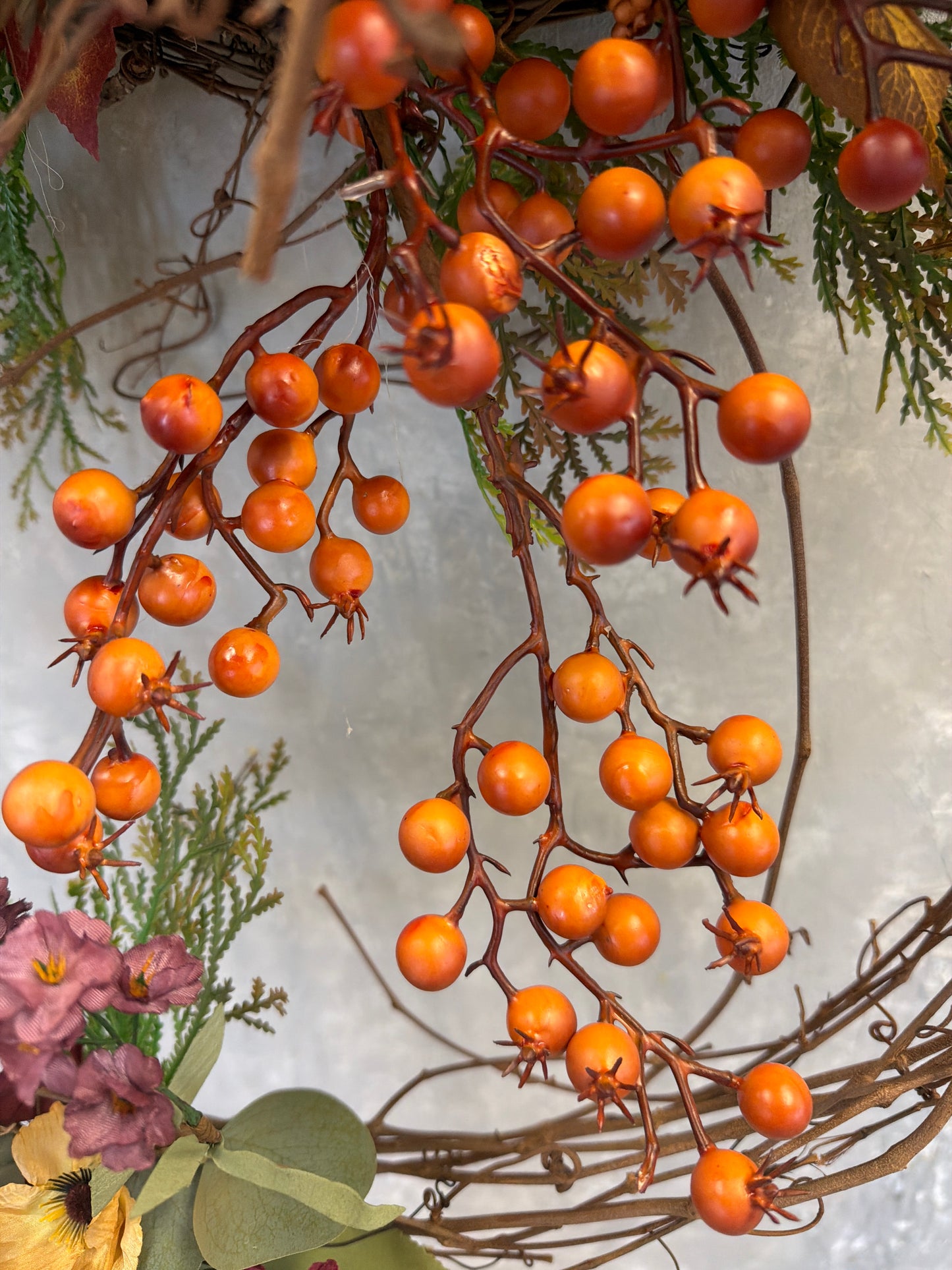 Golden Harvest Berry Spray 23" | KS