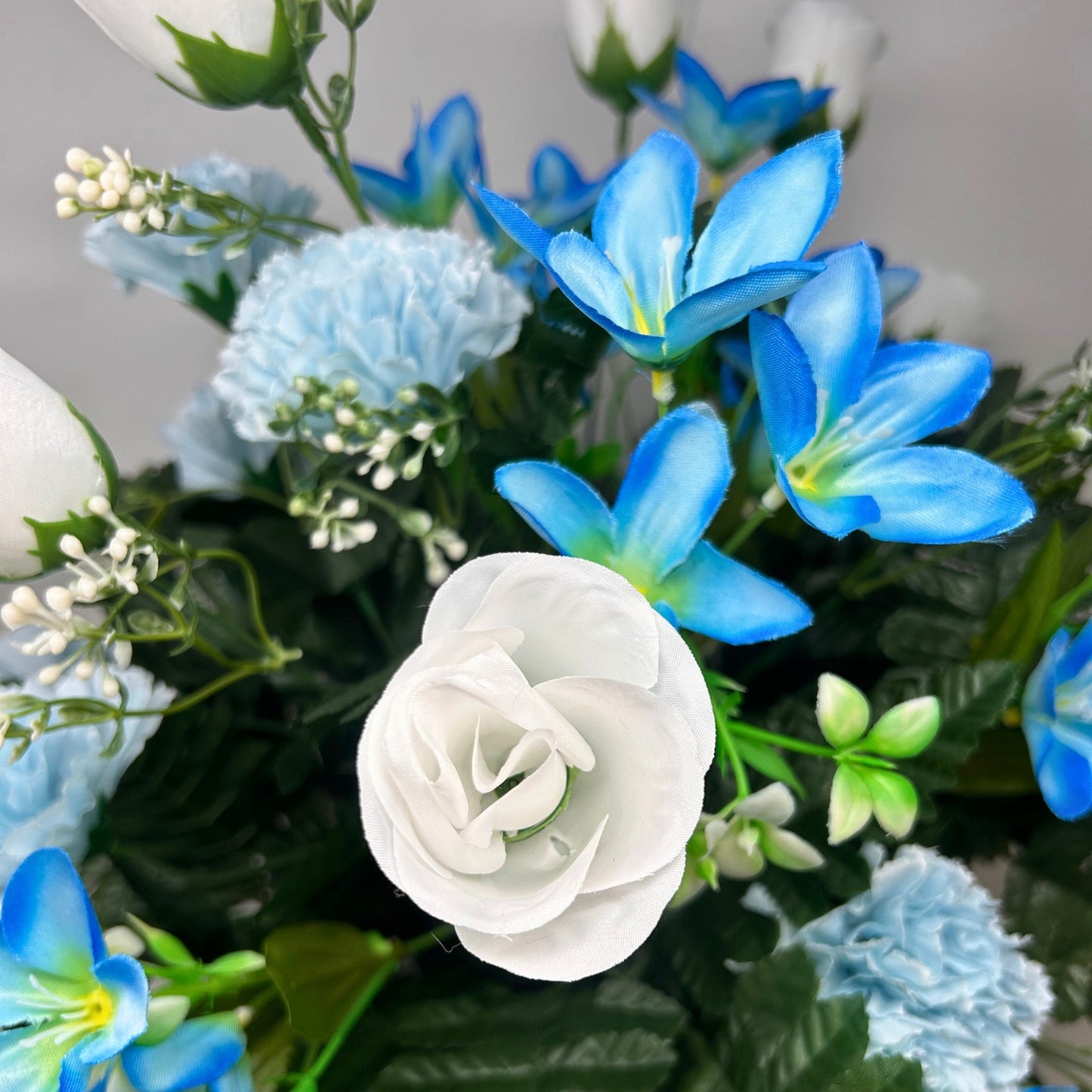Rolling Fields Pre-Made Vase Insert (Blue, White)