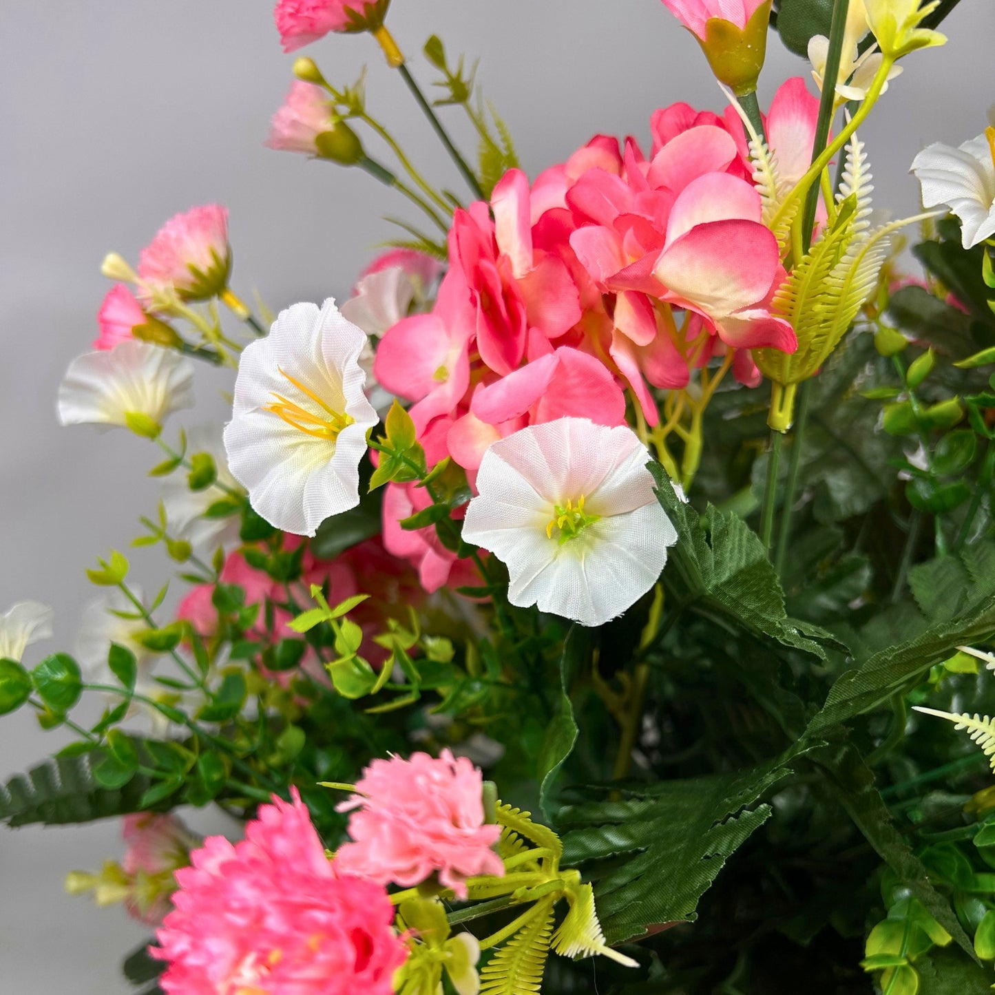 Everlasting Meadow Pre-Made Vase Insert (Pink)