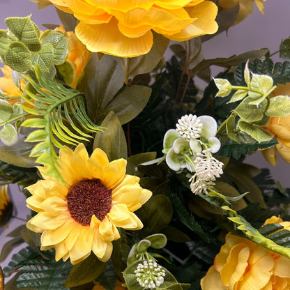 Eternal Sunshine Pre-Made Vase Insert (Yellow)