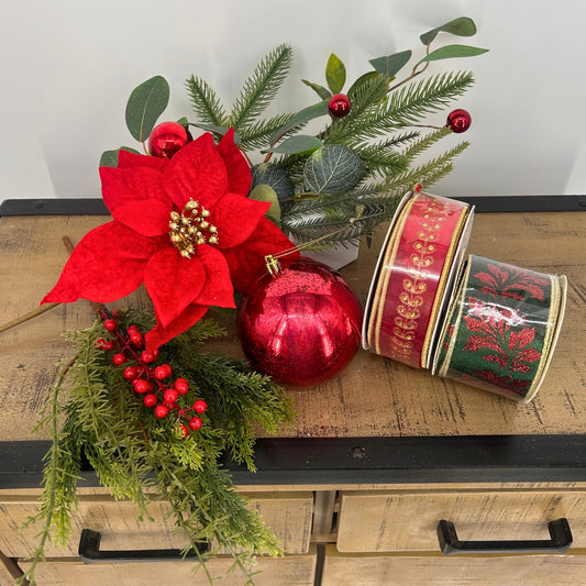 Red, Green, Berries Christmas Tree Mystery Box