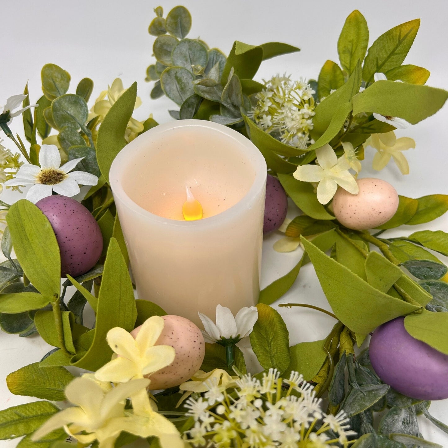 14” Growing Gardens Mini Wreath with Eggs | QDE