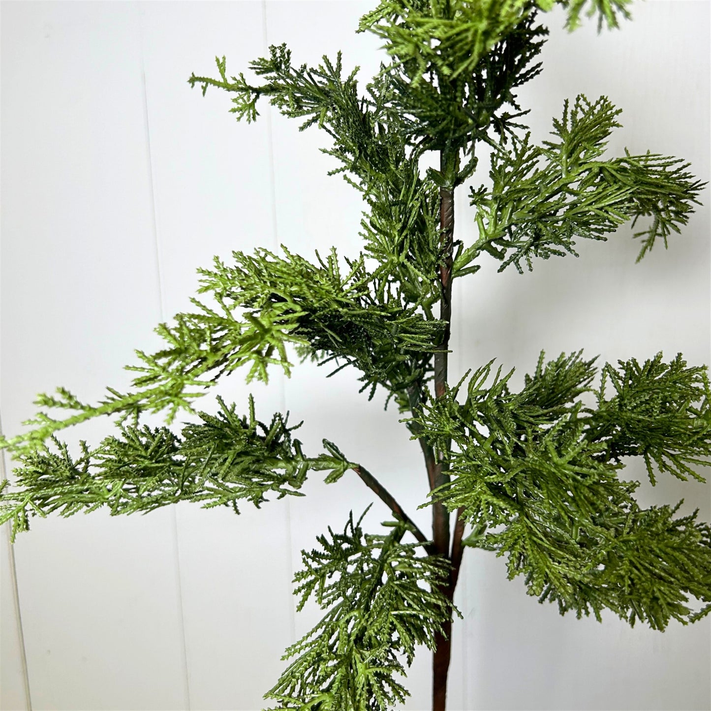 Eastern Cypress Spray 32" | XJ