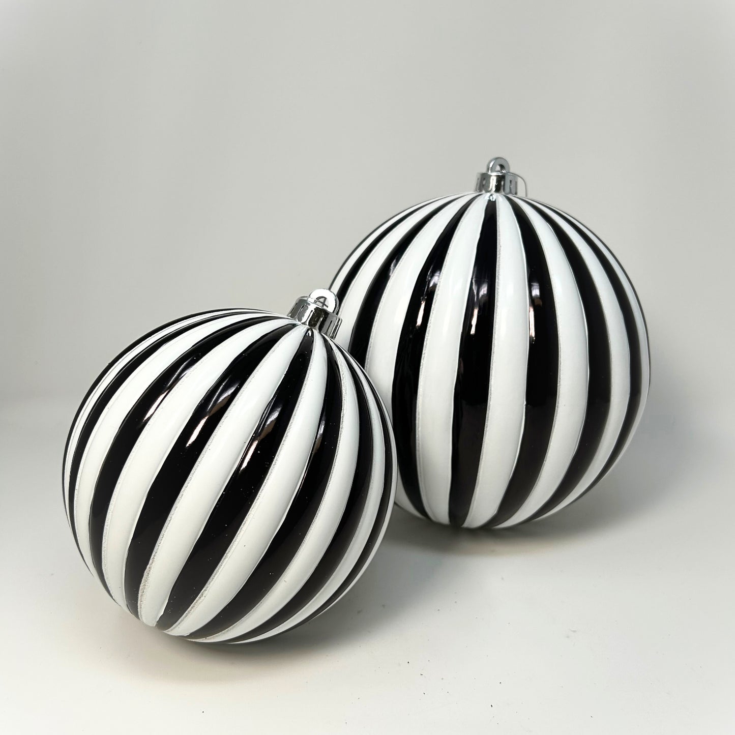 VP Vertical Striped Ball Ornament - Black/White 8” | XJ