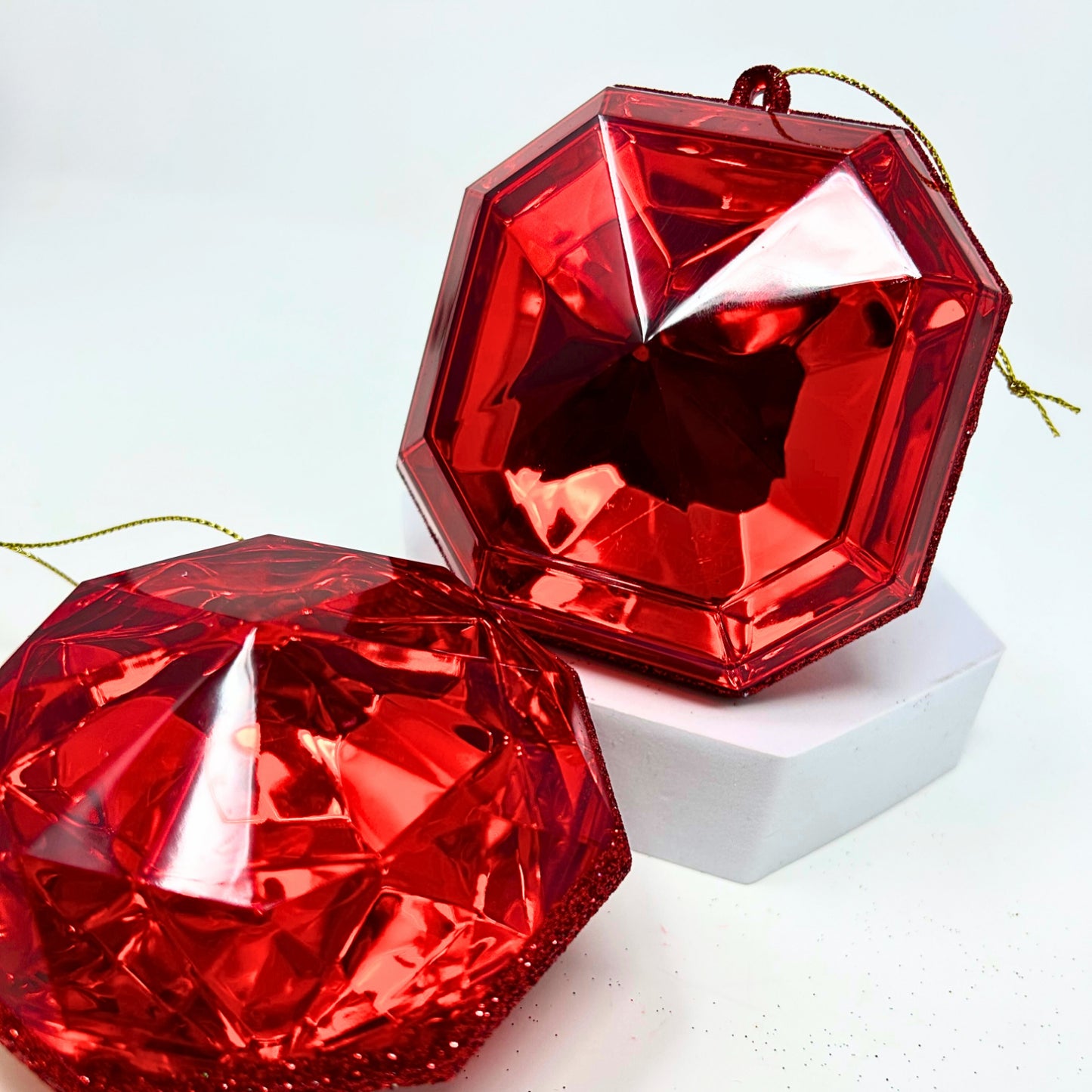 Acrylic RND/SQR Precious Gem Ornament 2 Asst. 4” - Red| ACK