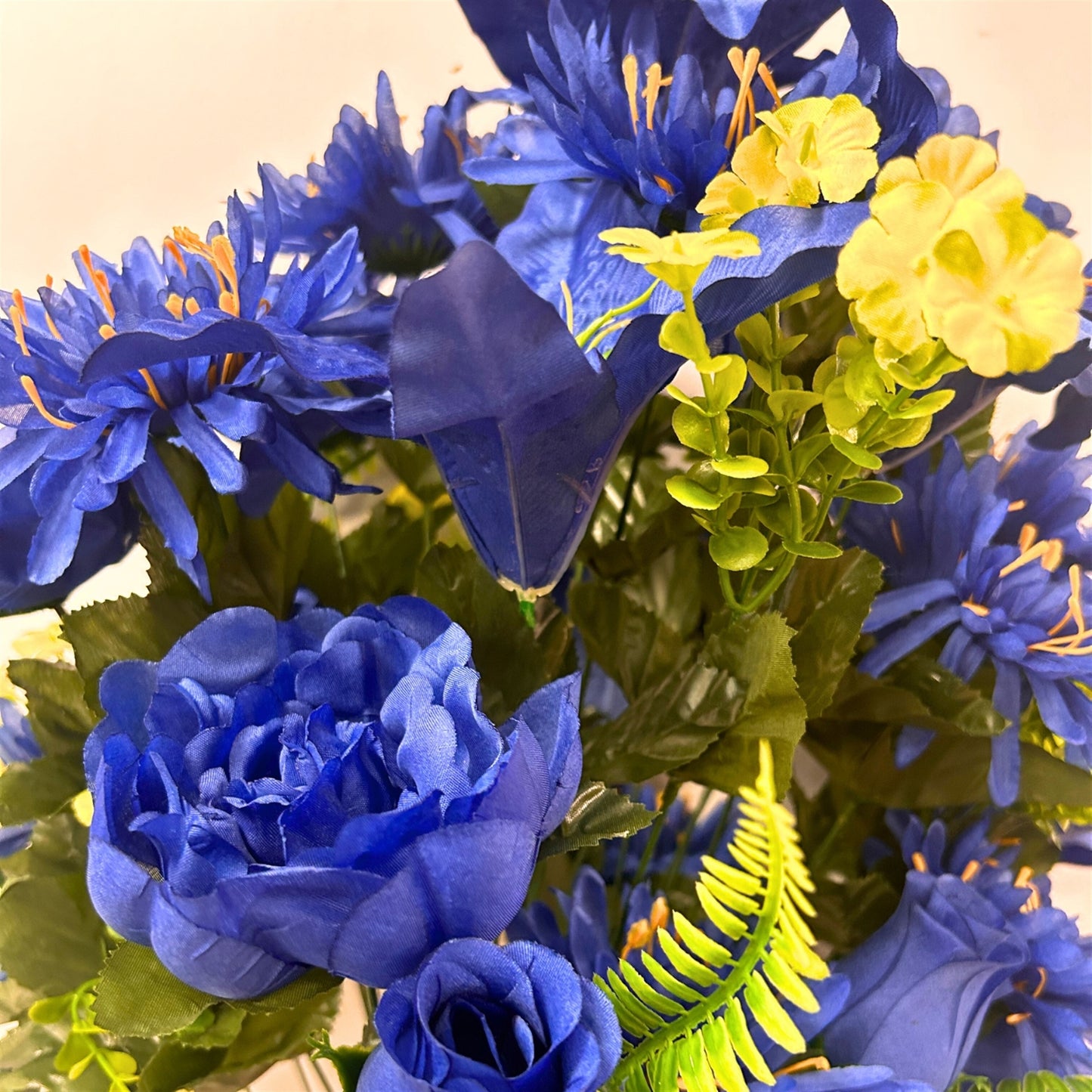 Peony/Lily/Mum Bush x36 - Blue 25" | CZE