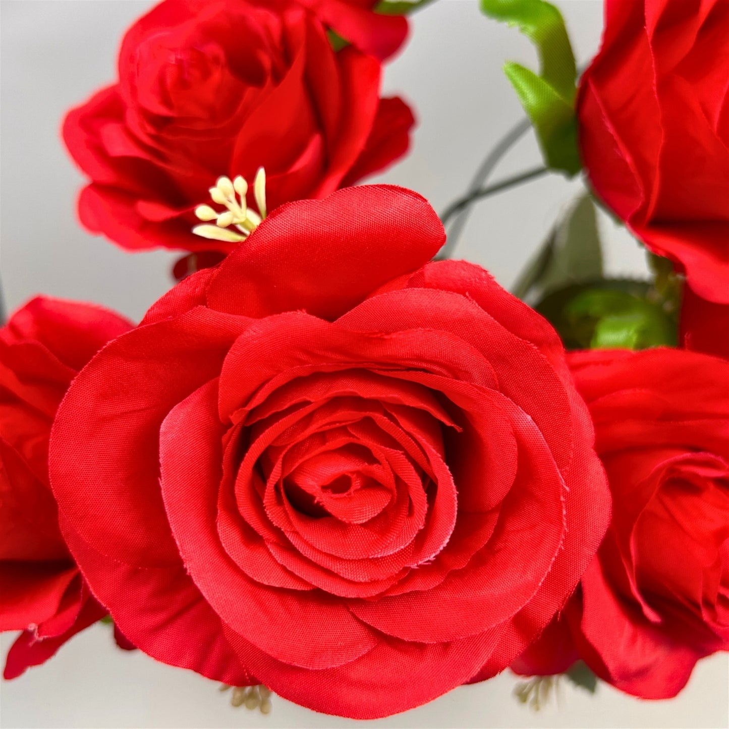 Southern Rose Bush x9 w/ Filler - 17" Red | QOE