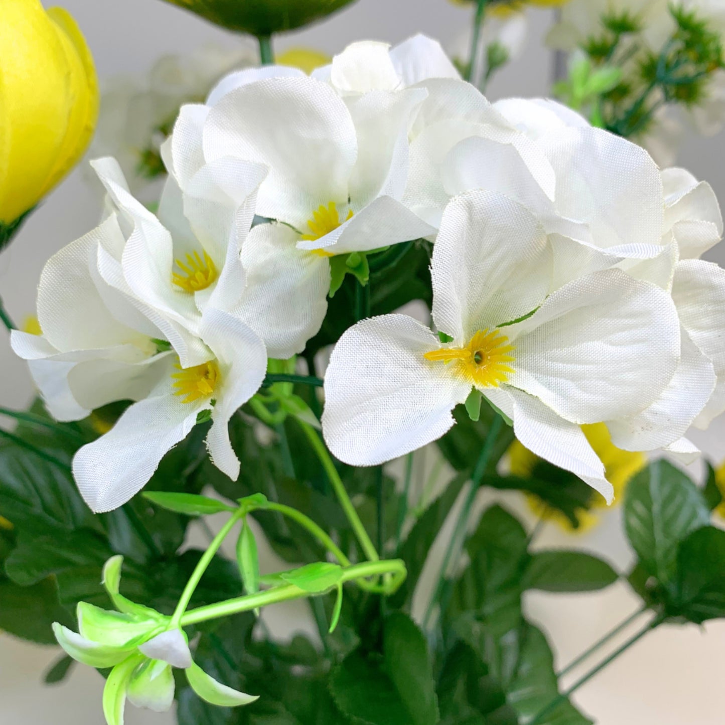 Peony / Hydrangea Mixed Bush x 18 - Yellow/Cream Mix 20" | CZE