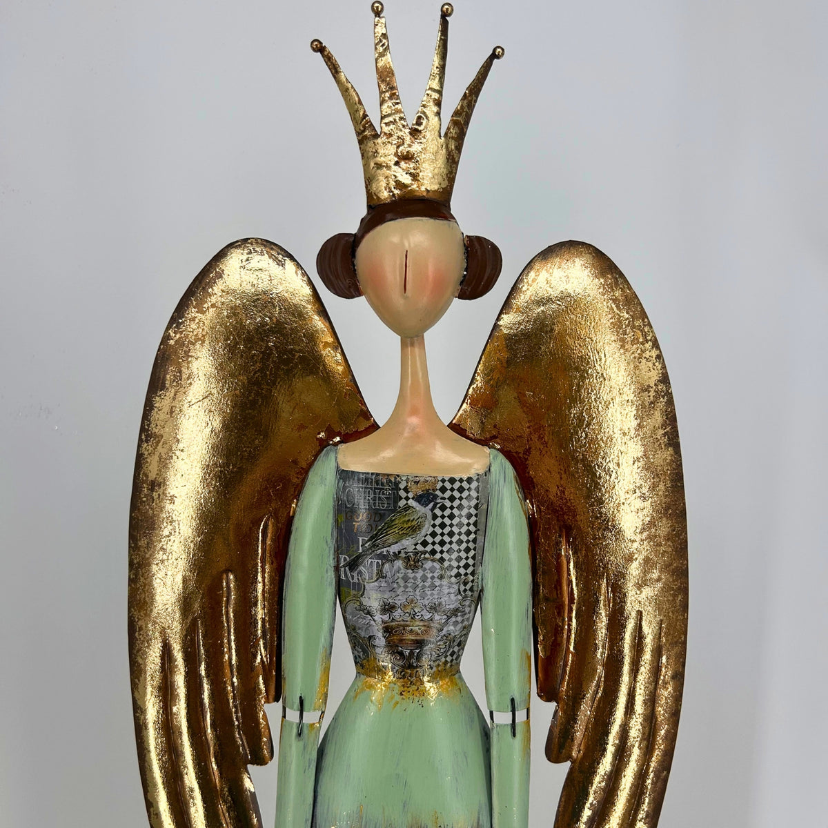 Serene Metal Angel w/ Heart 34.75" | FH