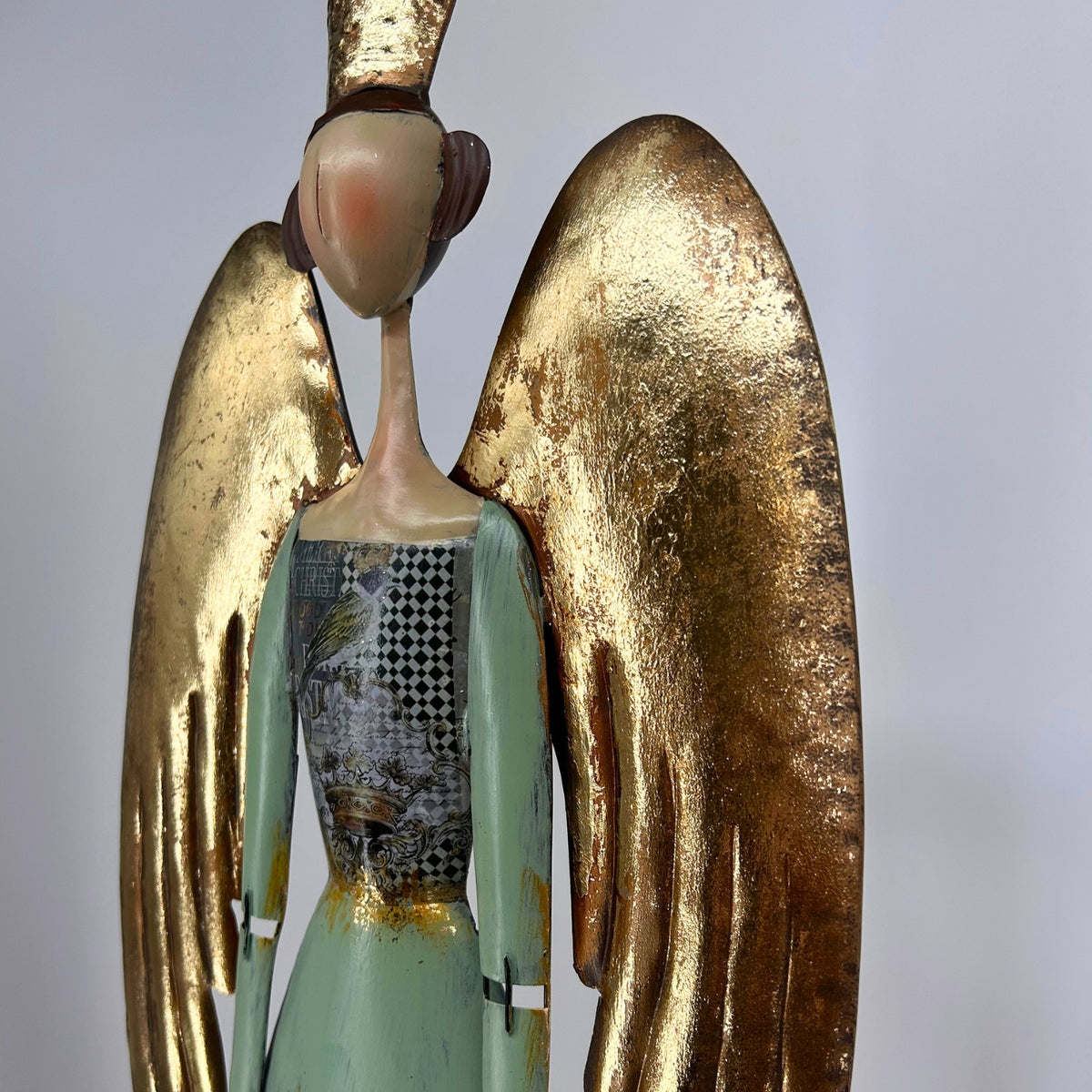 Serene Metal Angel w/ Heart 34.75" | FH