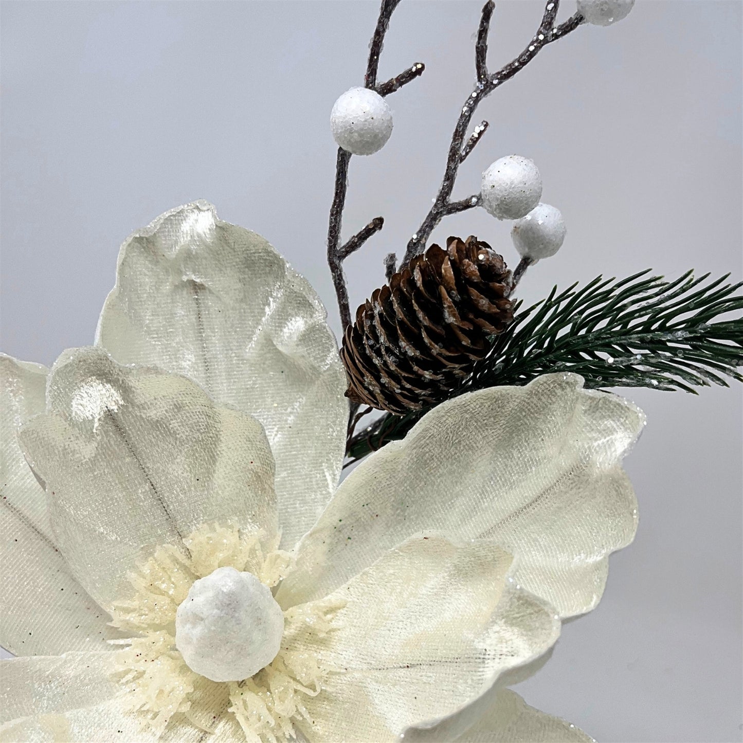 Velvet Magnolia Glitter Berry Pick 18" - White | DB