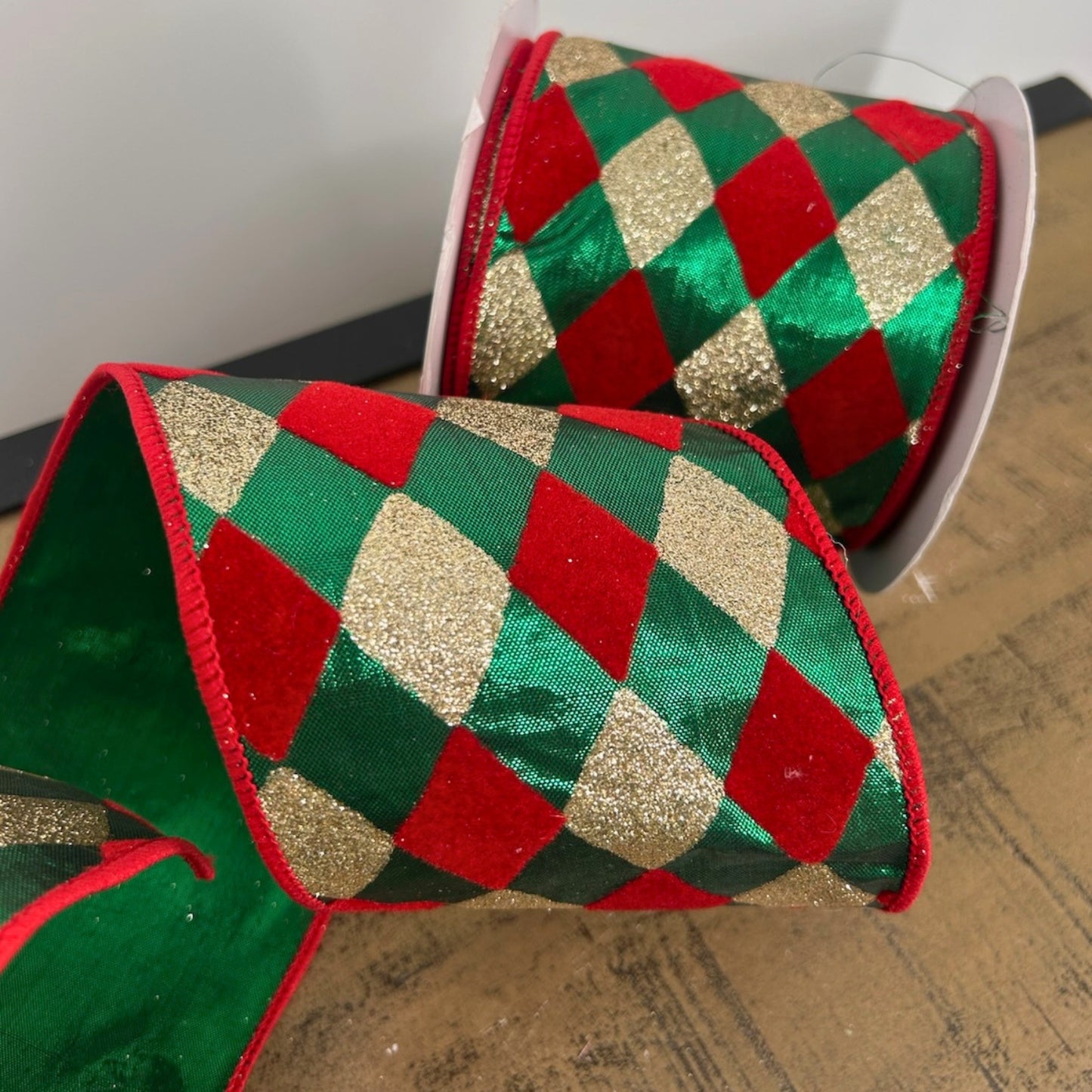 Red/Green/Gold Diamond Print Ribbon 4" x 10yd | IR