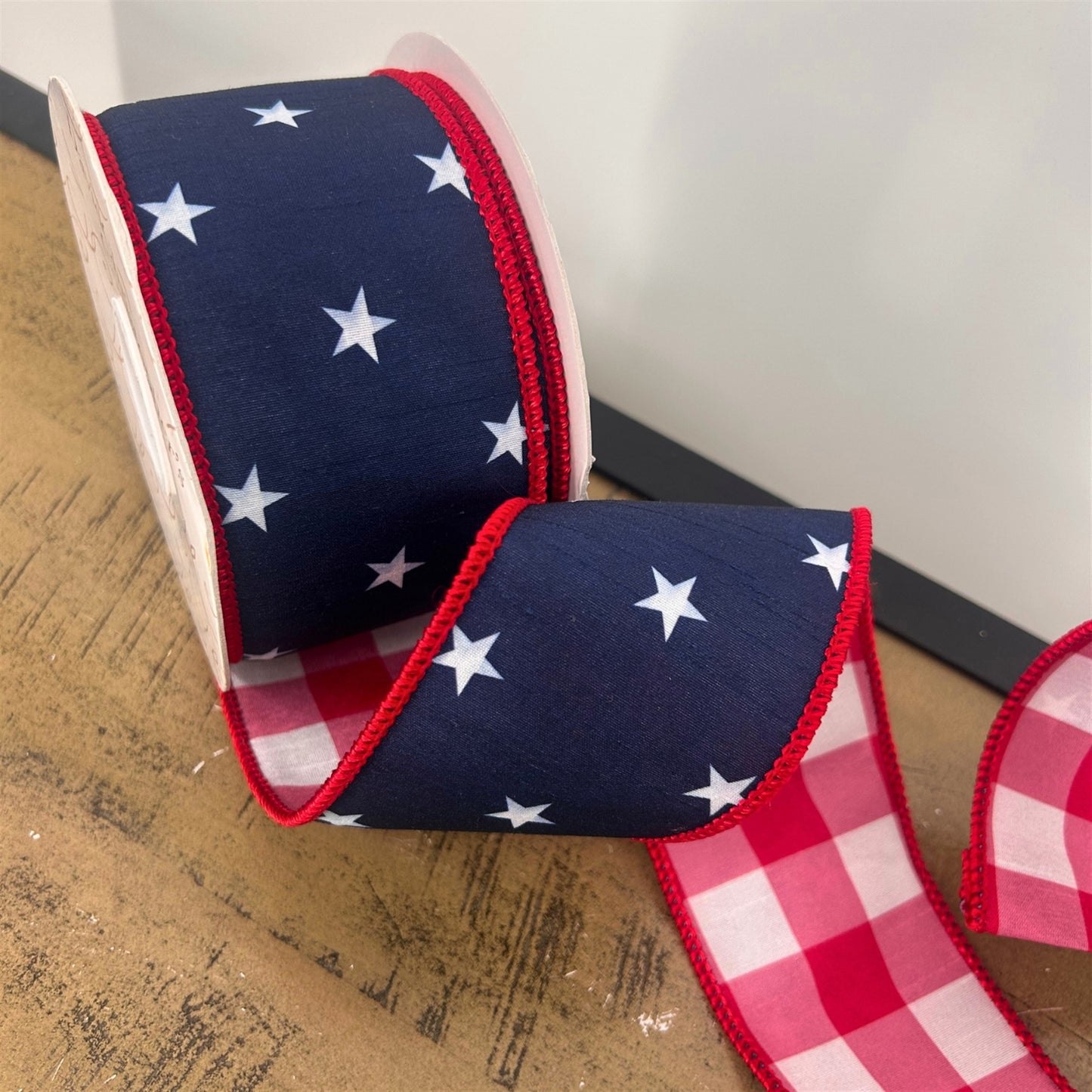 2.5” X 10Yd Print On Navy Blue Dupion With White/Red Checks Back And Red Edge | IR