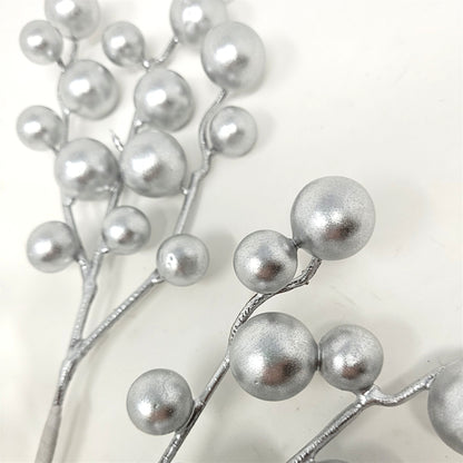 Metallic Christmas Berry Pick - Silver 17” | QP