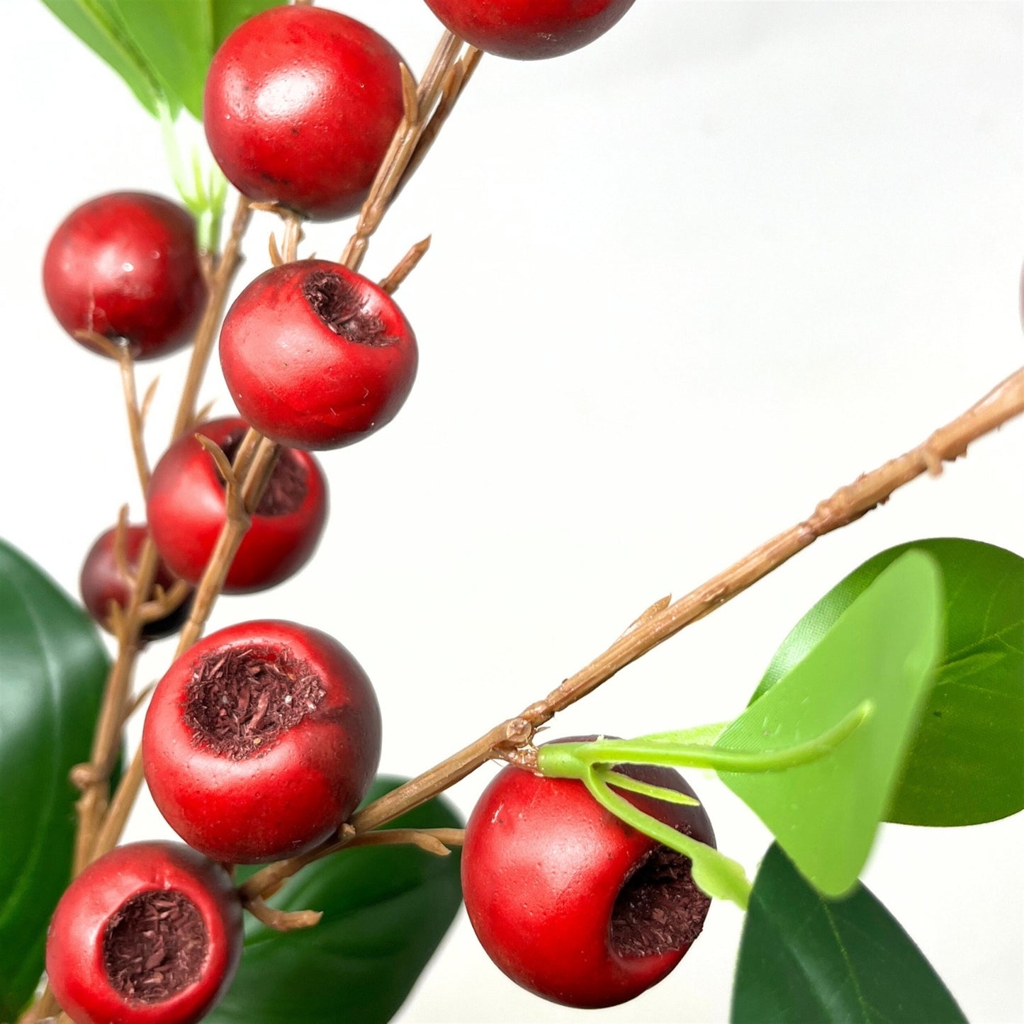 Pod Berry Spray 33" - Deep Red | DB