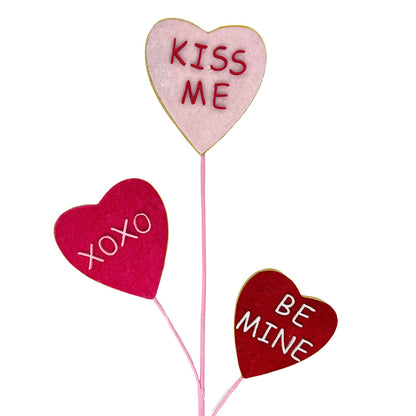Be Mine Felt Heart Spray 27" | QP