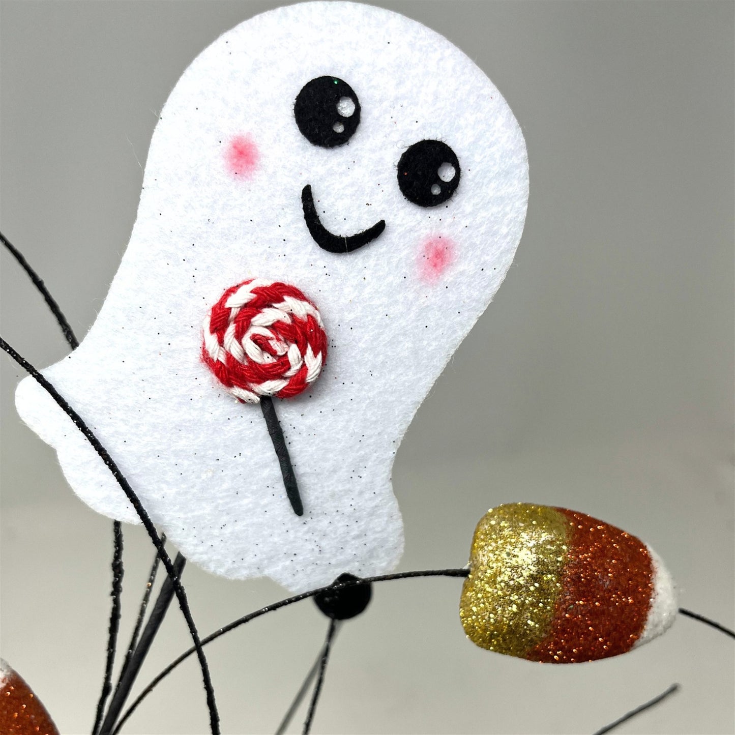 Ghost Candy Corn Spray 29" | QP